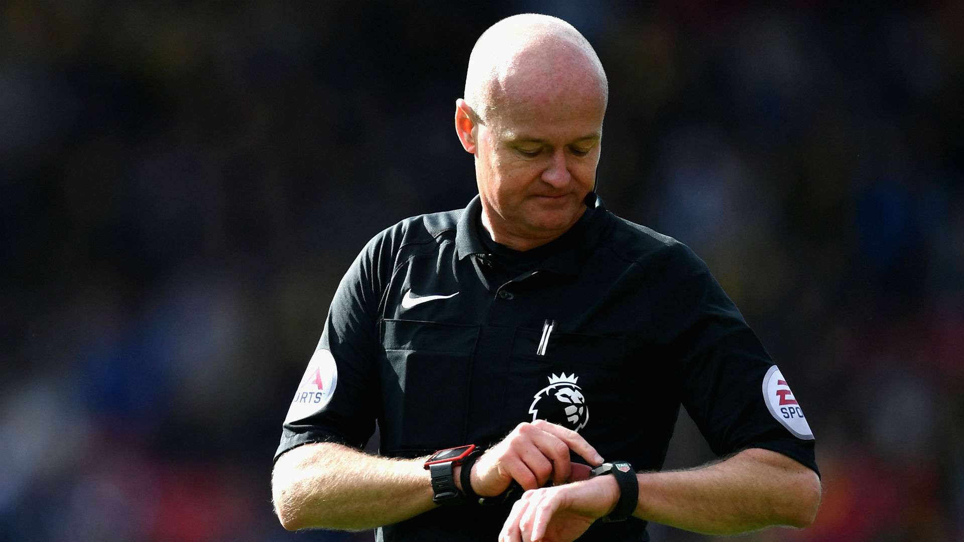 Referee Lee Mason Premier League 2017