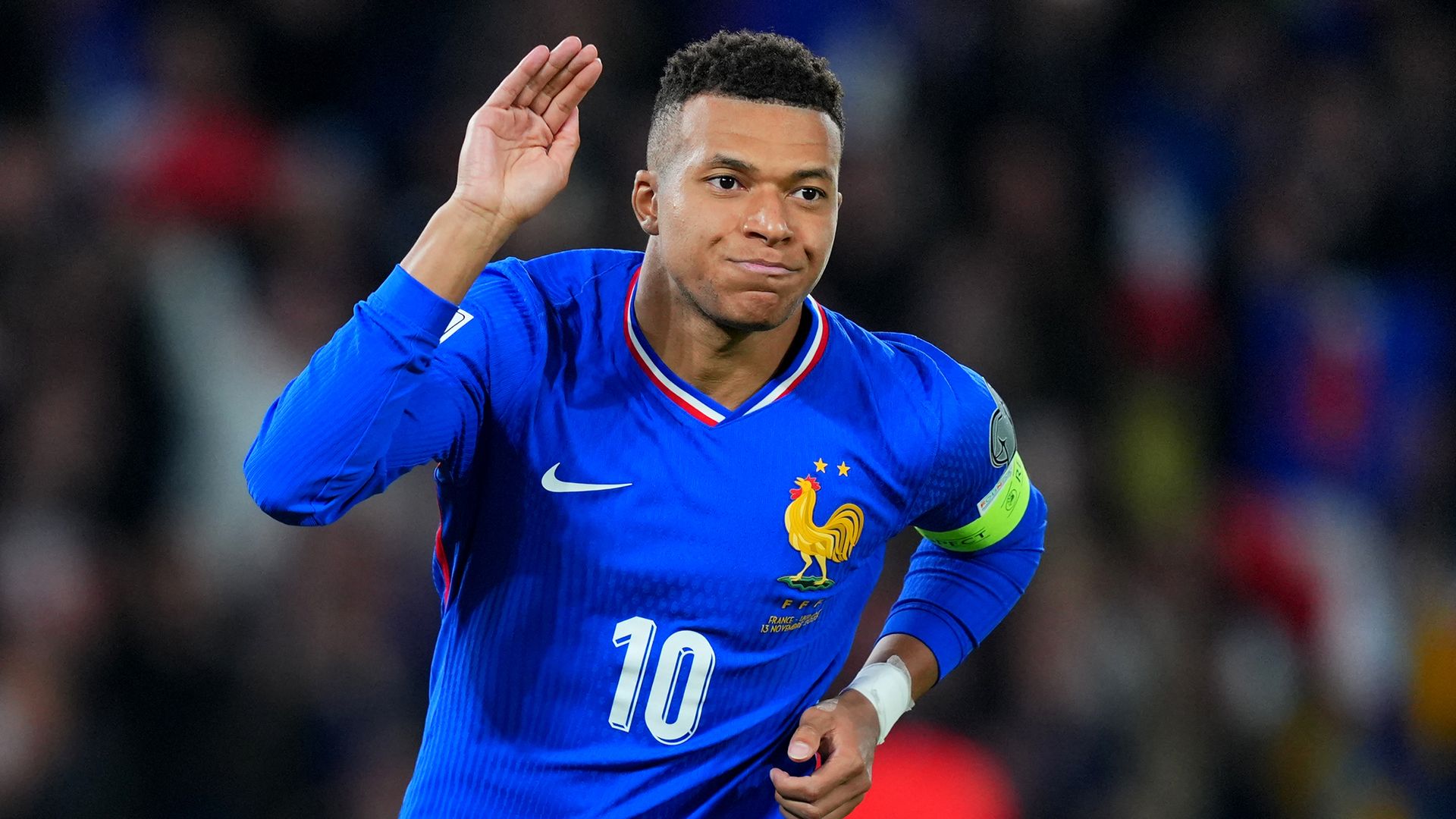 エンバペ2G1Aのフランス代表がW杯出場決定！ウクライナ代表のシュート