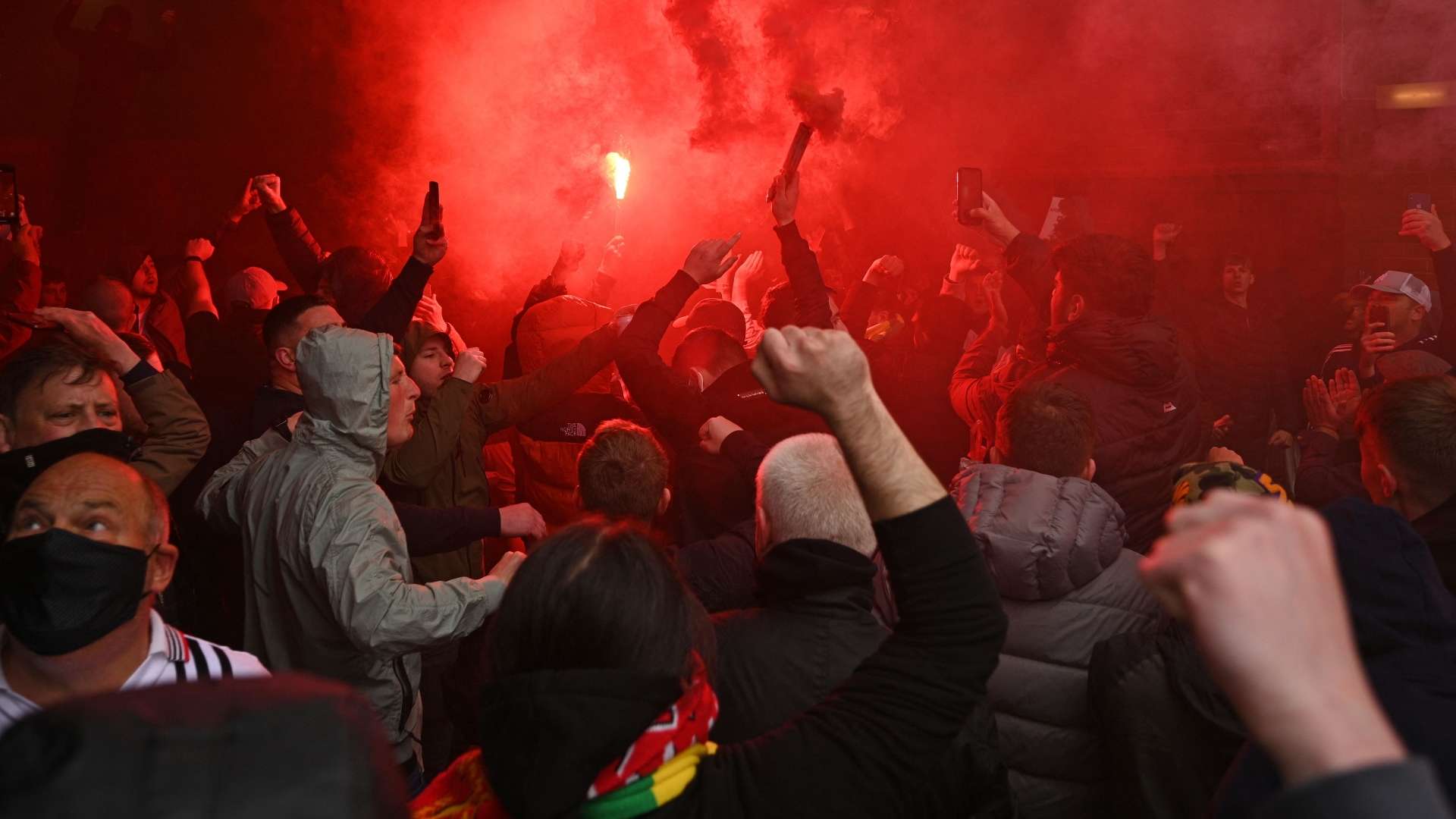 Old Trafford Glazer protests, Man Utd fans