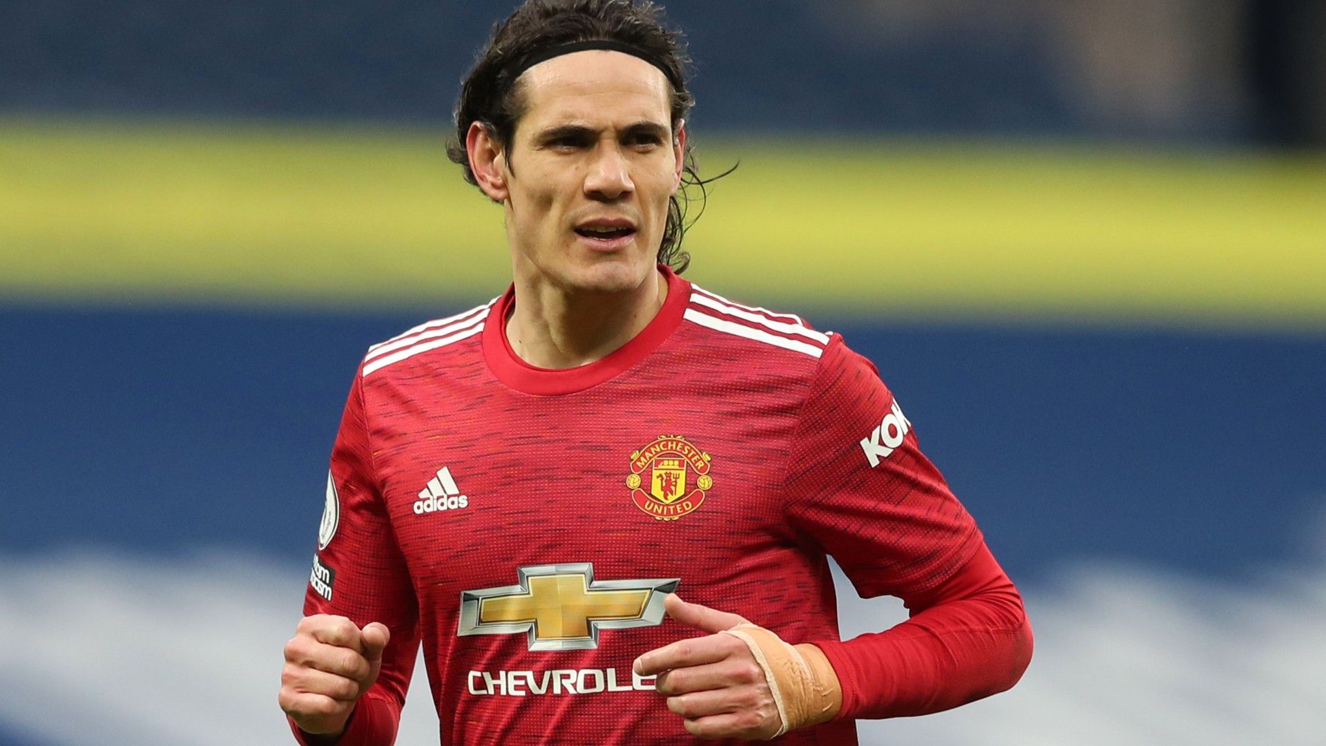 manchester-united-edinson-cavani-202103210930