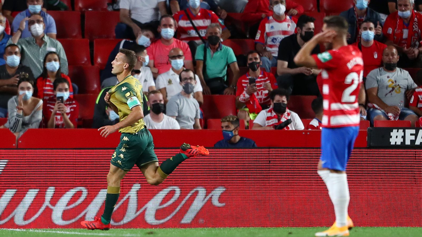 Sergio Canales, Granada vs. Real Betis