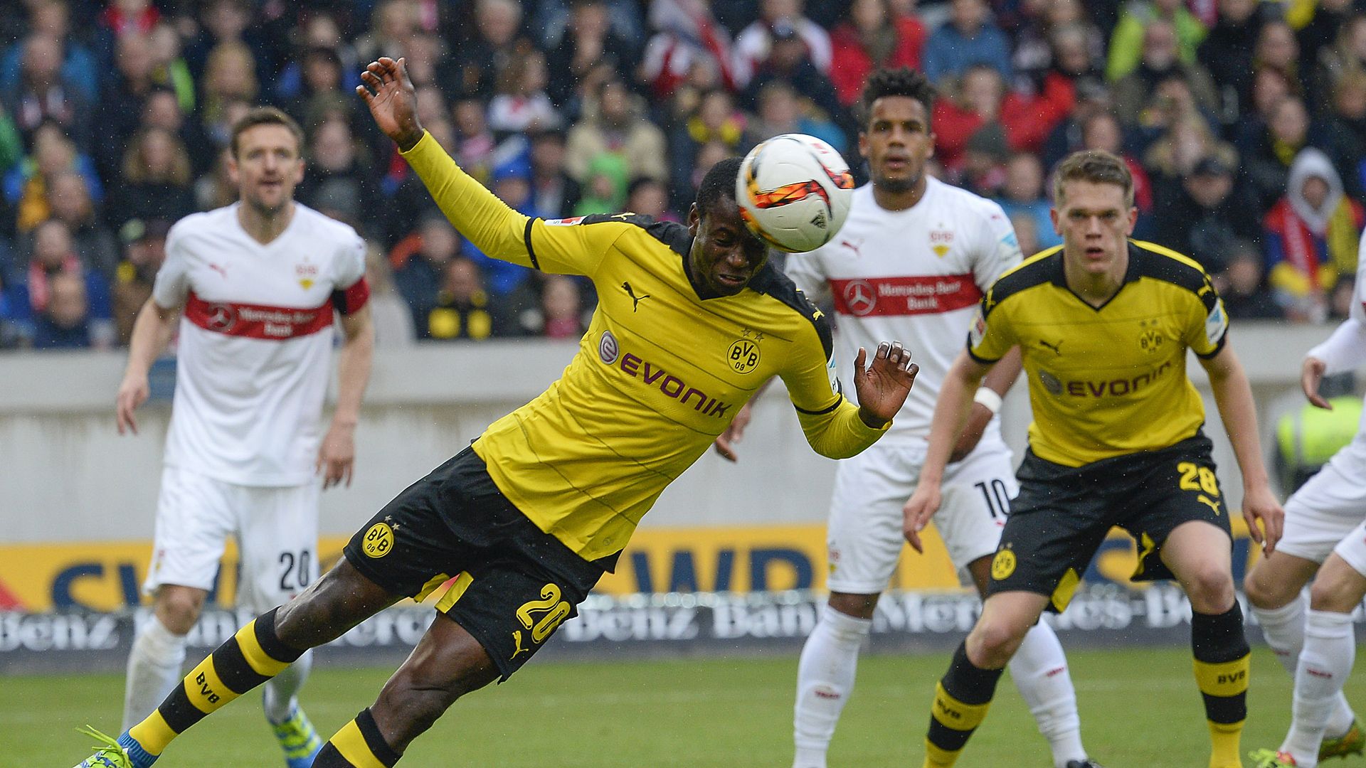 Adrian Ramos Borussia Dortmund VfB Stuttgart Bundesliga 04232016