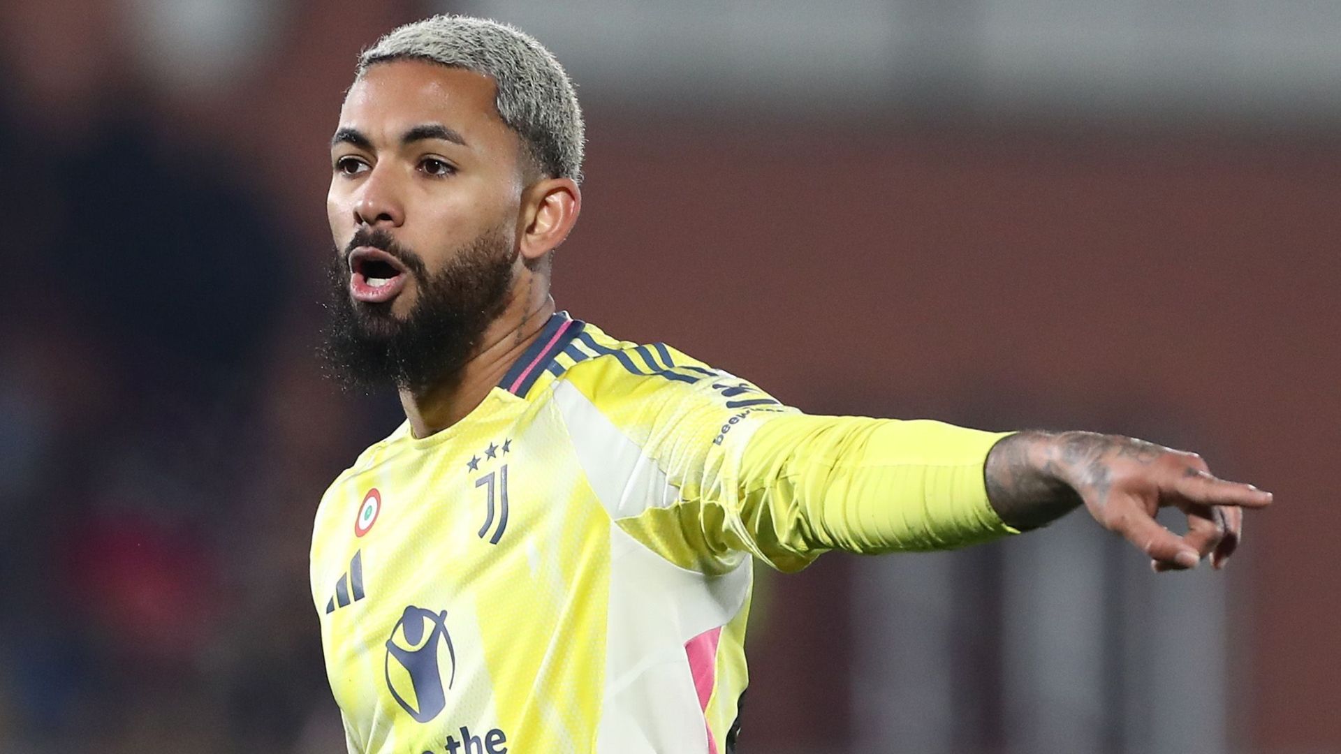 Douglas Luiz Juventus