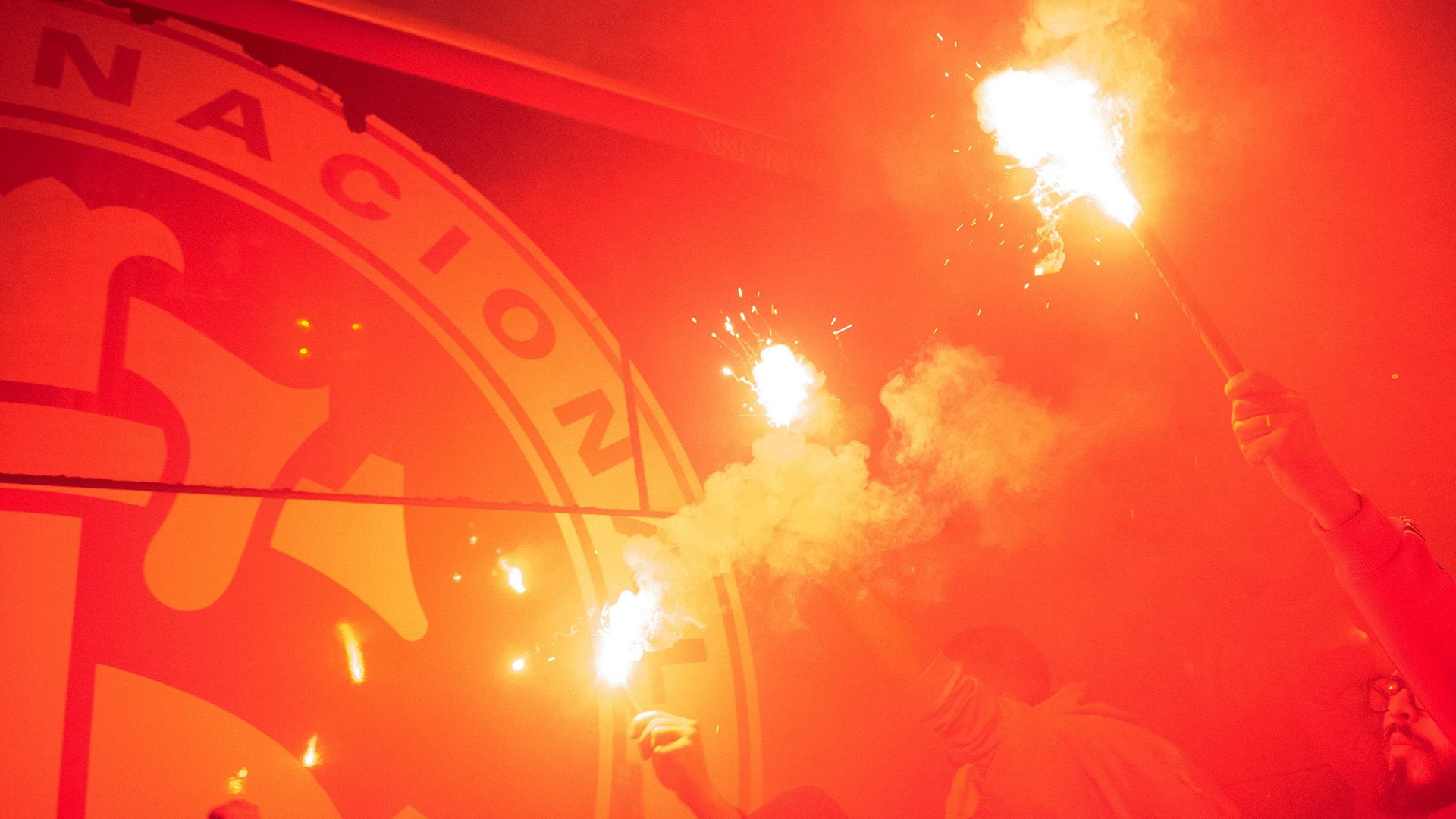 Internacional torcida ruas de fogo 2015