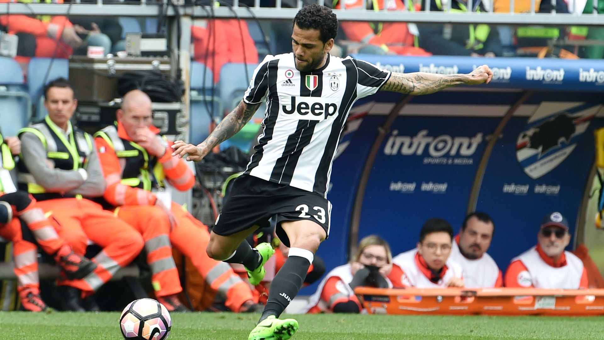 dani alves juventus turin serie 1 031117