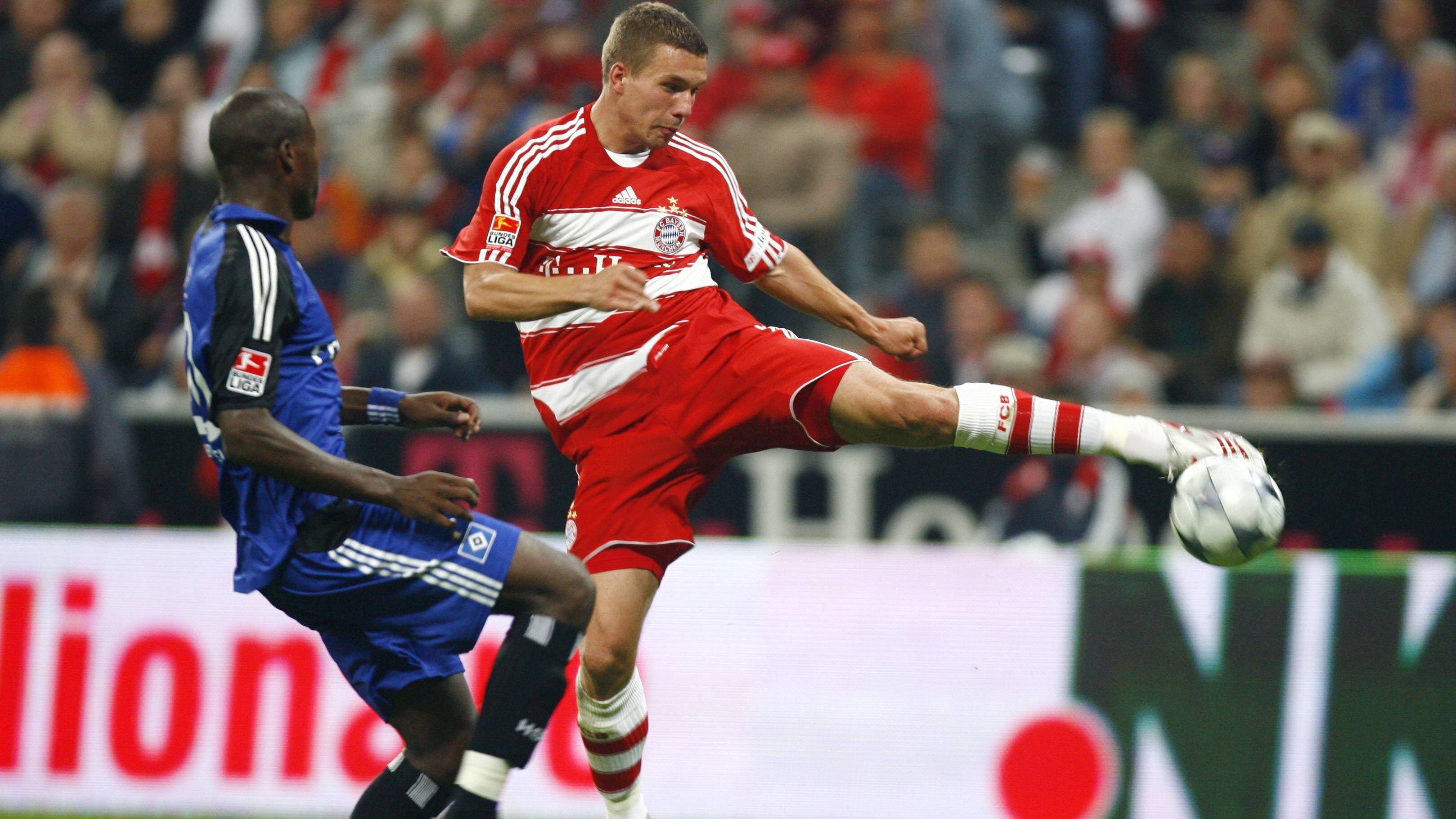GERNANY ONLY Lukas Podolski Bayern München HSV 2008