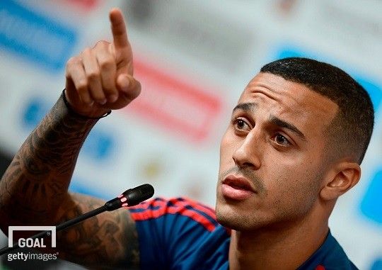 29일(현지시간) 2018러시아월드컵 16강전, 스페인과 러시아 경기를 앞두고 열린 기자회견 중인 스페인 축구 국가대표팀 선수 티아고 알칸타라. 사진=게티이미지