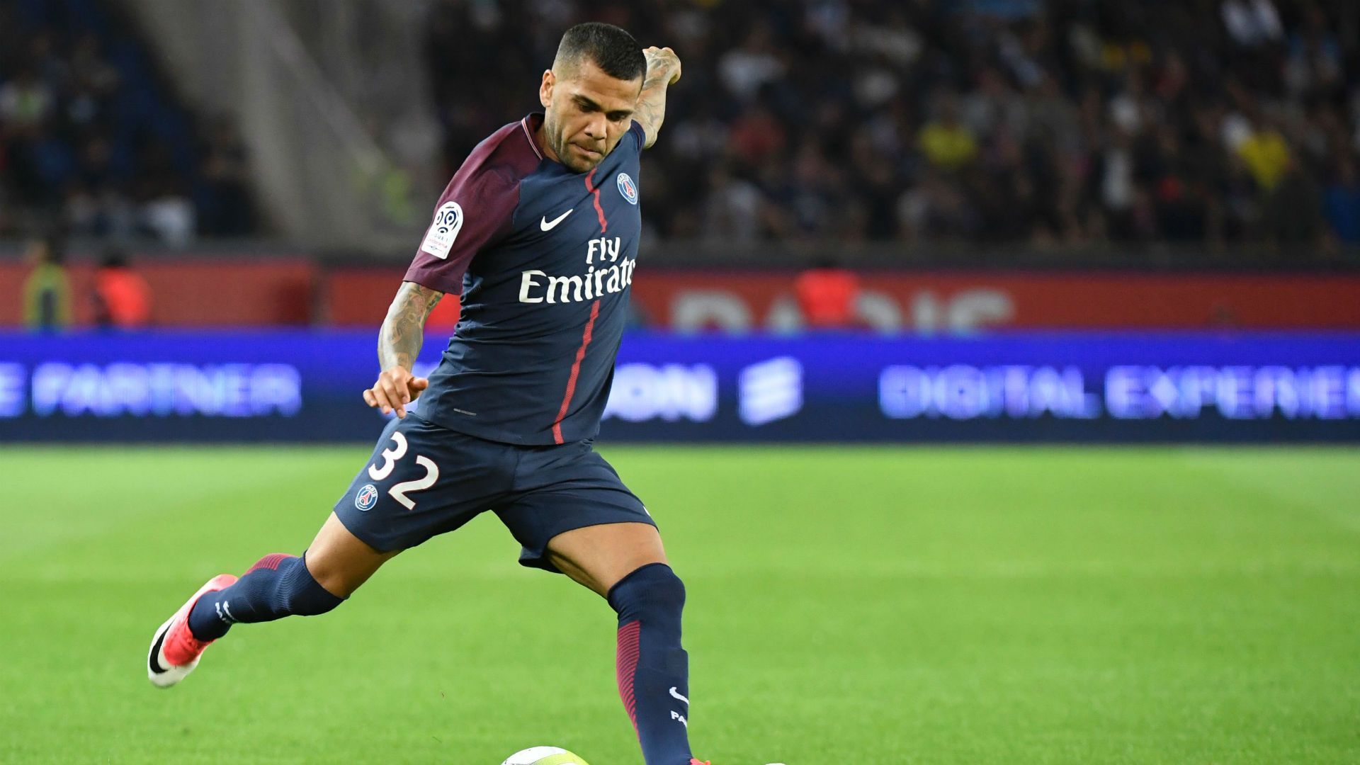 Dani Alves PSG TFC Ligue 1 20082017