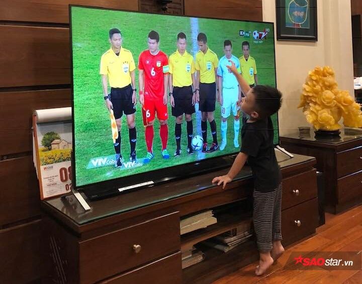 Văn Quyết Văn Quân