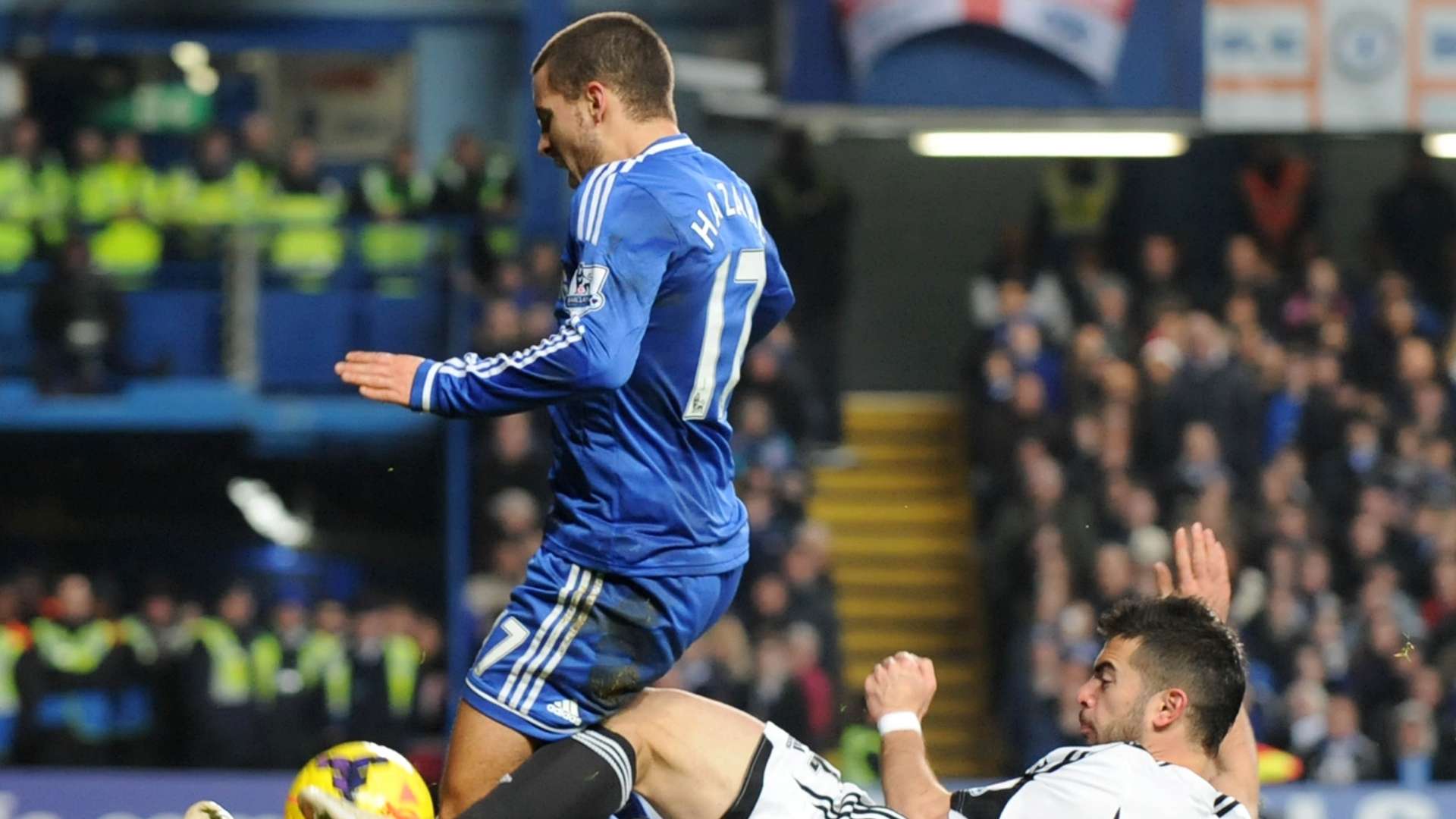 Eden Hazard vs Jordi Amat