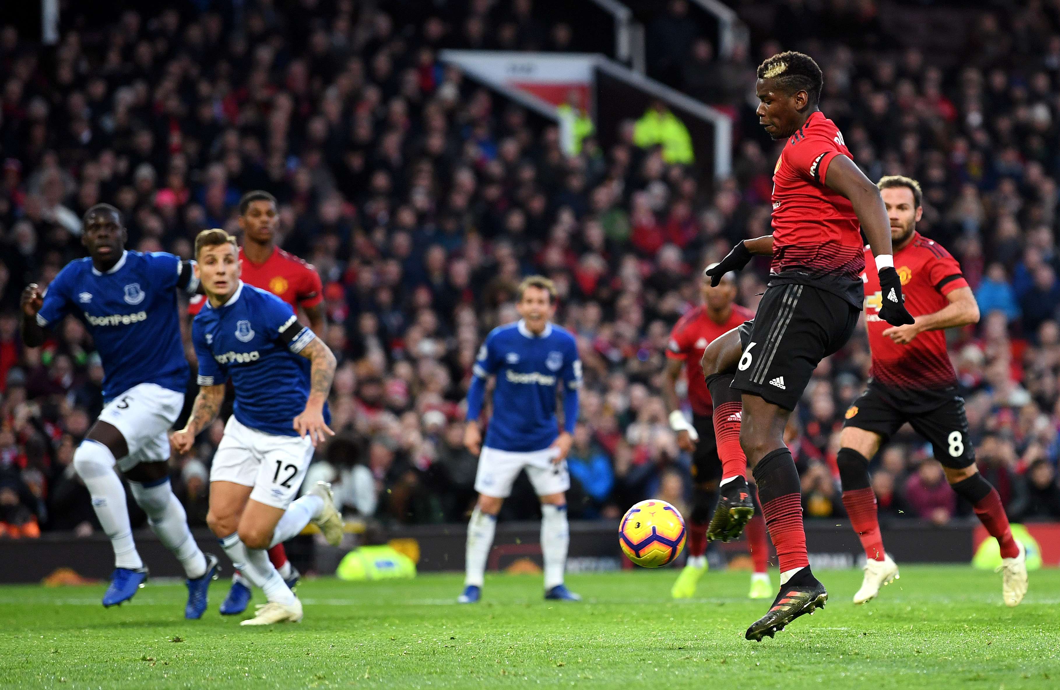 Paul Pogba Manchester United Everton 28102018