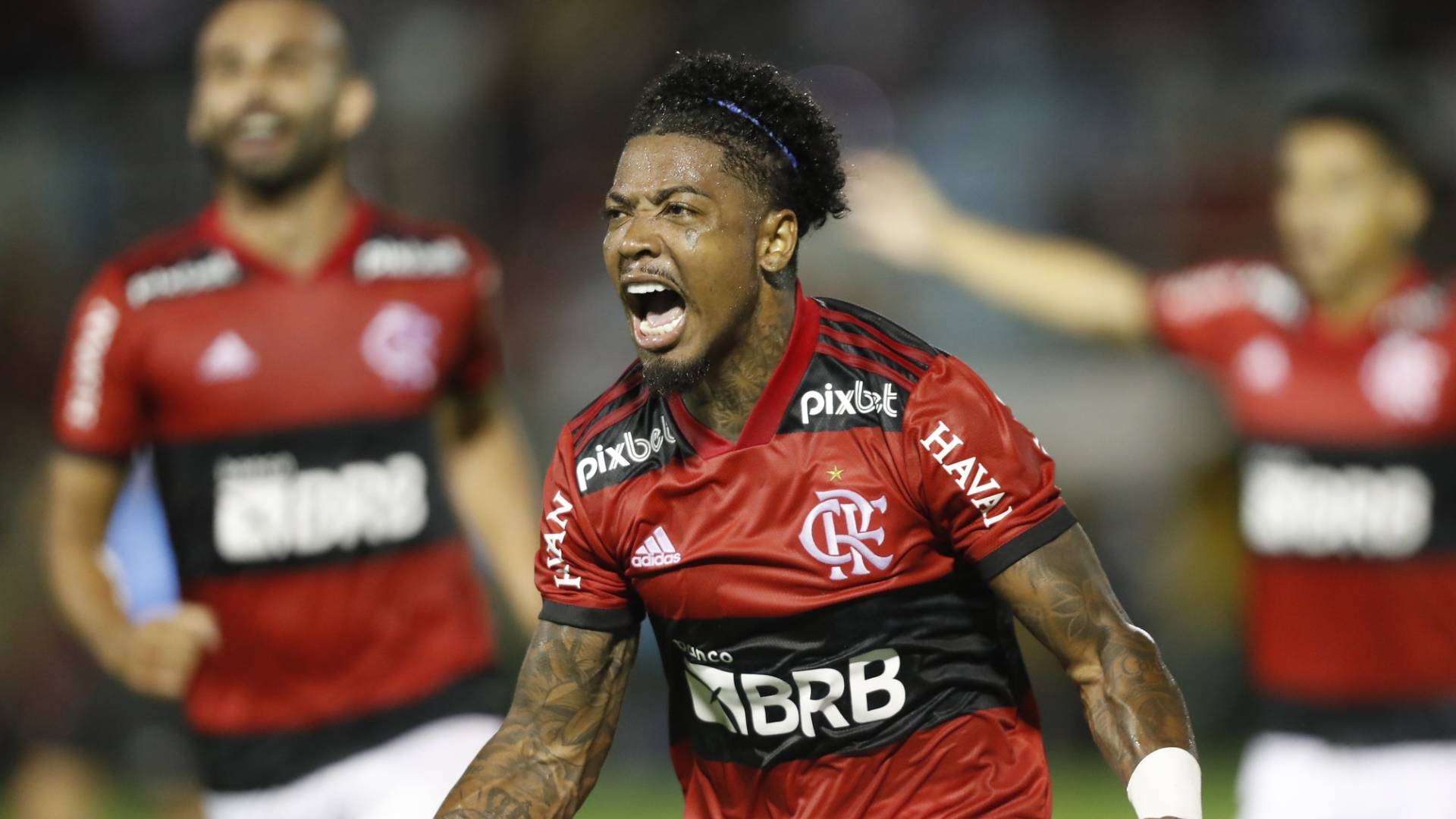 Marinho comemora o seu gol na estreia pelo Flamengo
