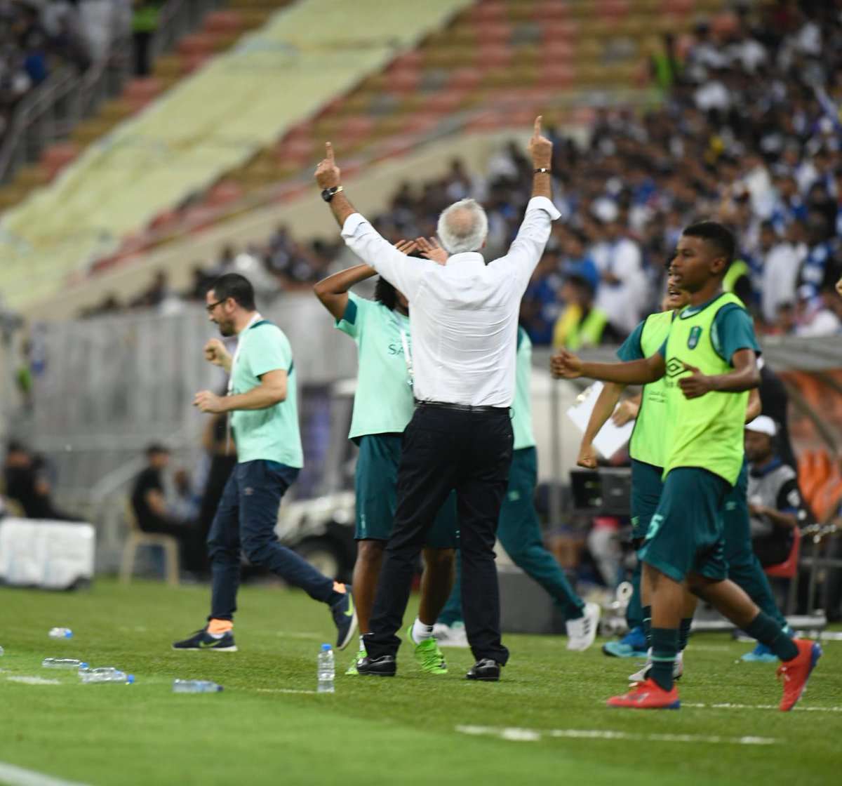 الأهلي - الهلال