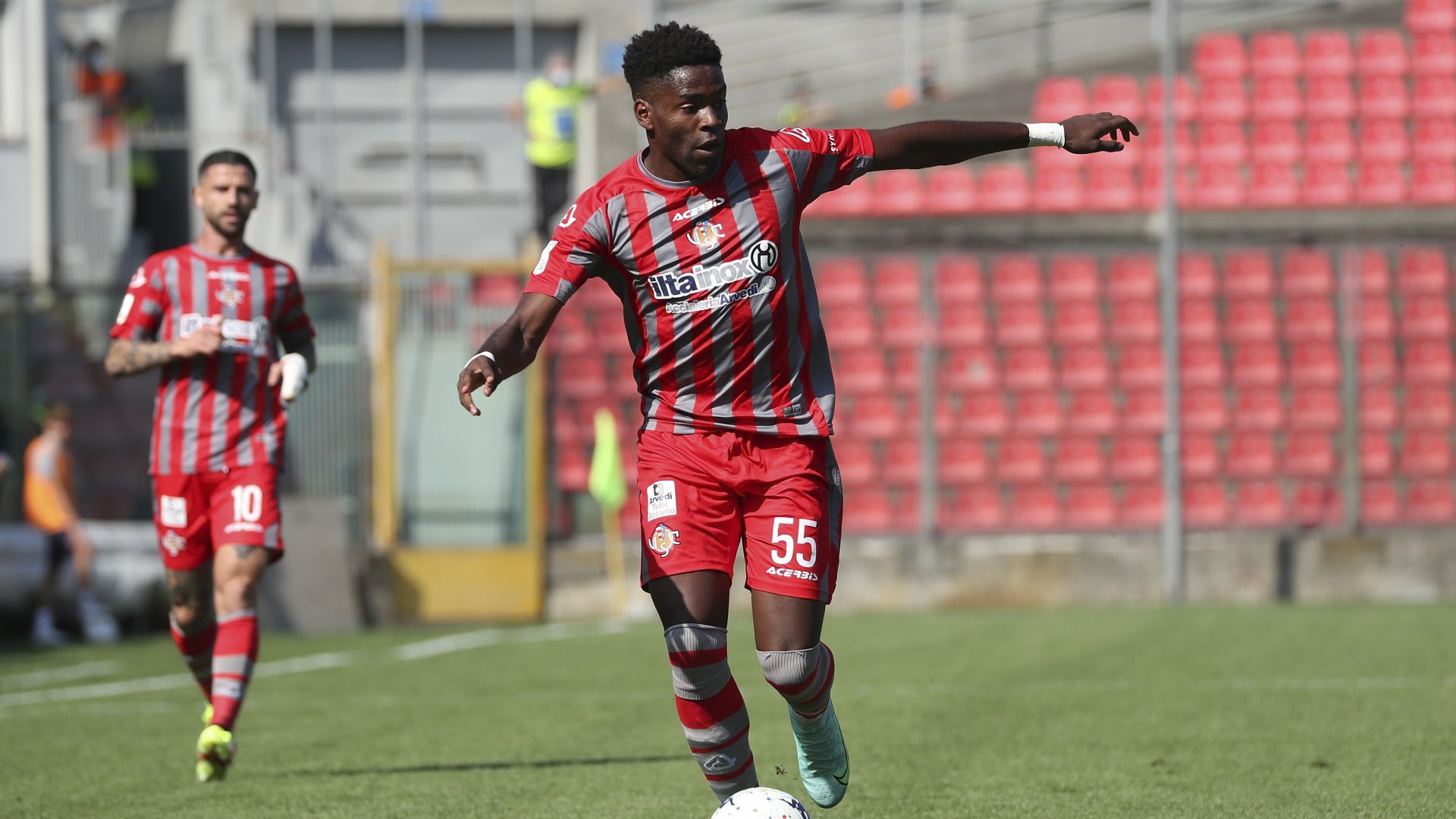 Caleb Okoli Cremonese