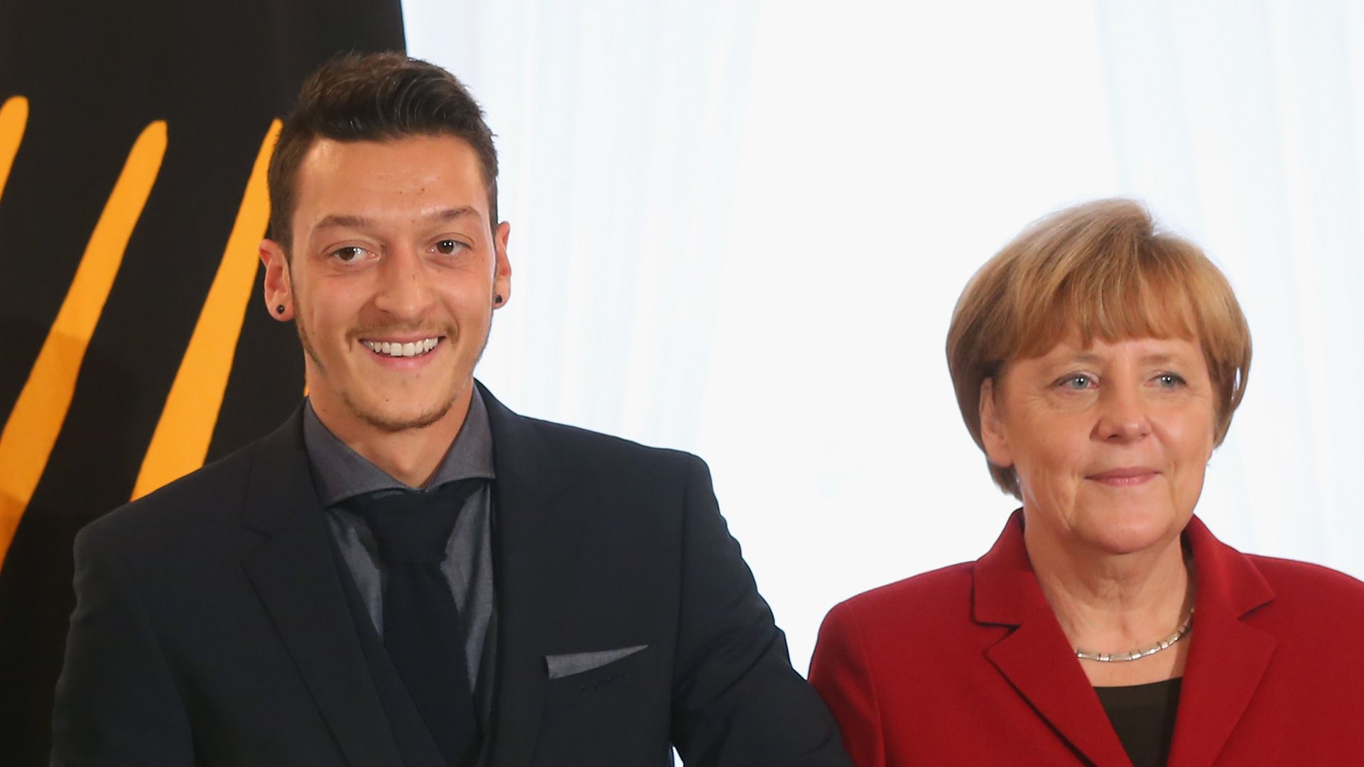 Merkel Özil 10112014