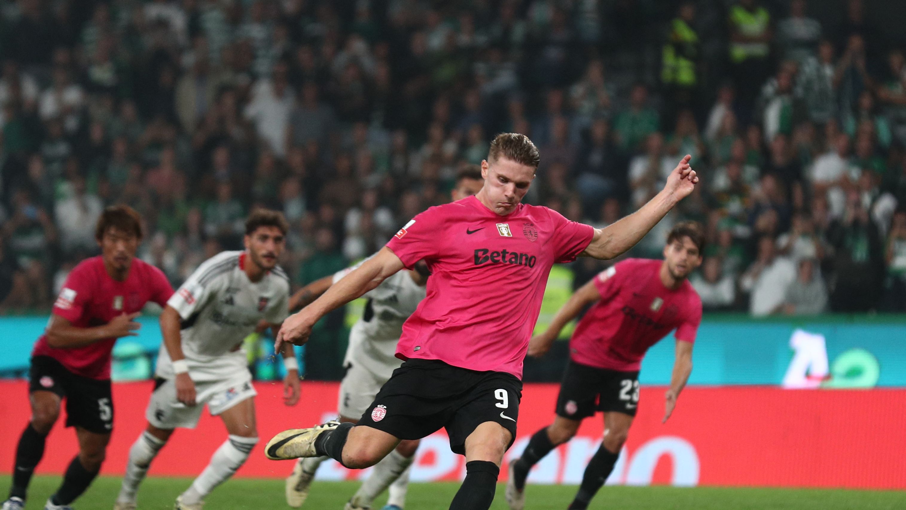 Victor Gyokeres Sporting