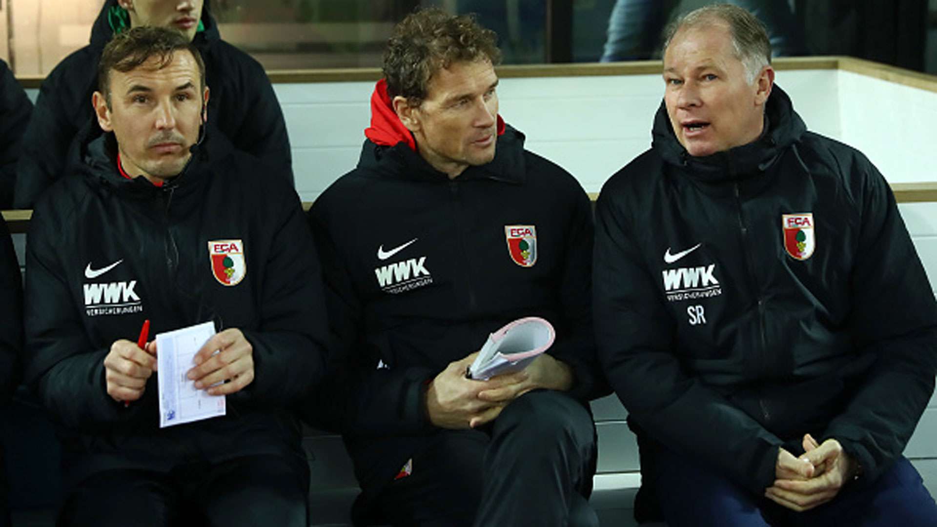 Jens lhemann stefan reuter fc augsburg trainerbank