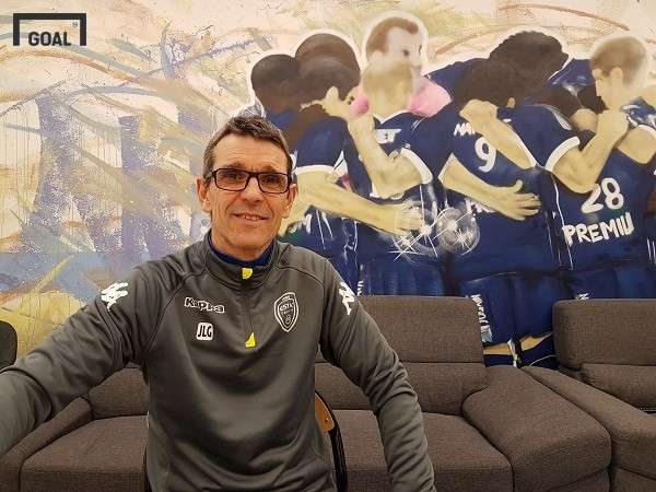 가르시아 트루아 감독