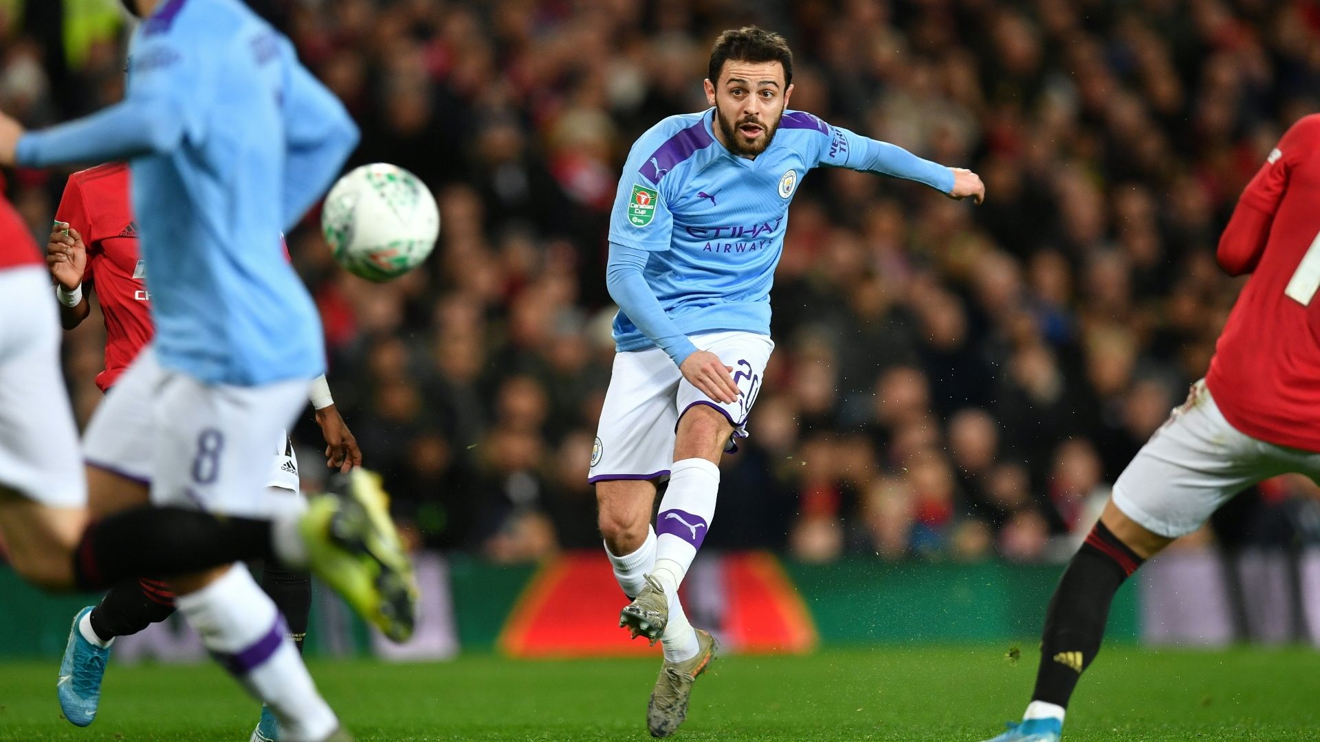 Bernardo Silva shoots and scores vs Man Utd at Old Trafford 2019-20