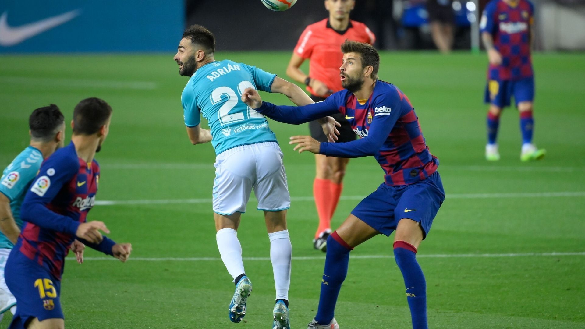 Barcelona Osasuna Pique Adrian