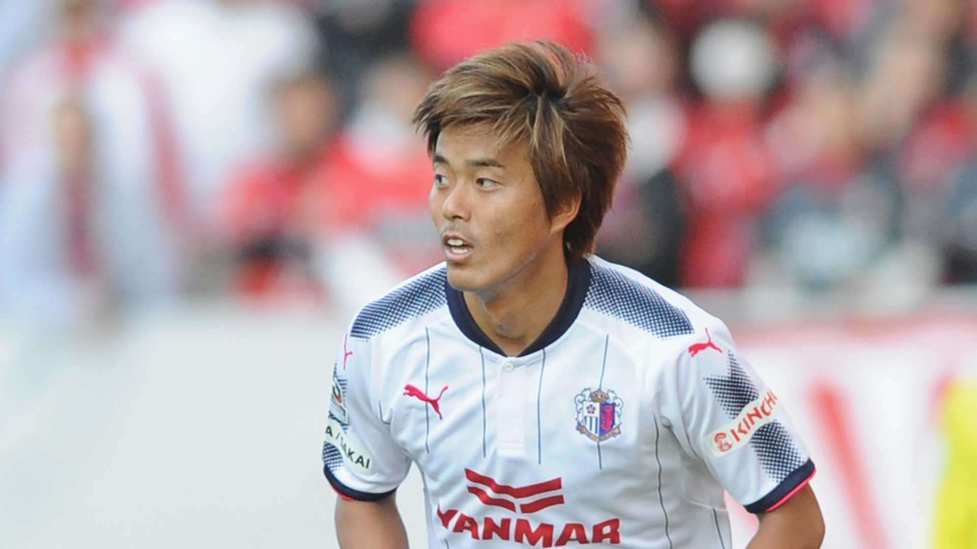 2017-04-08-cerezo-Yusuke MARUHASHI.jpg