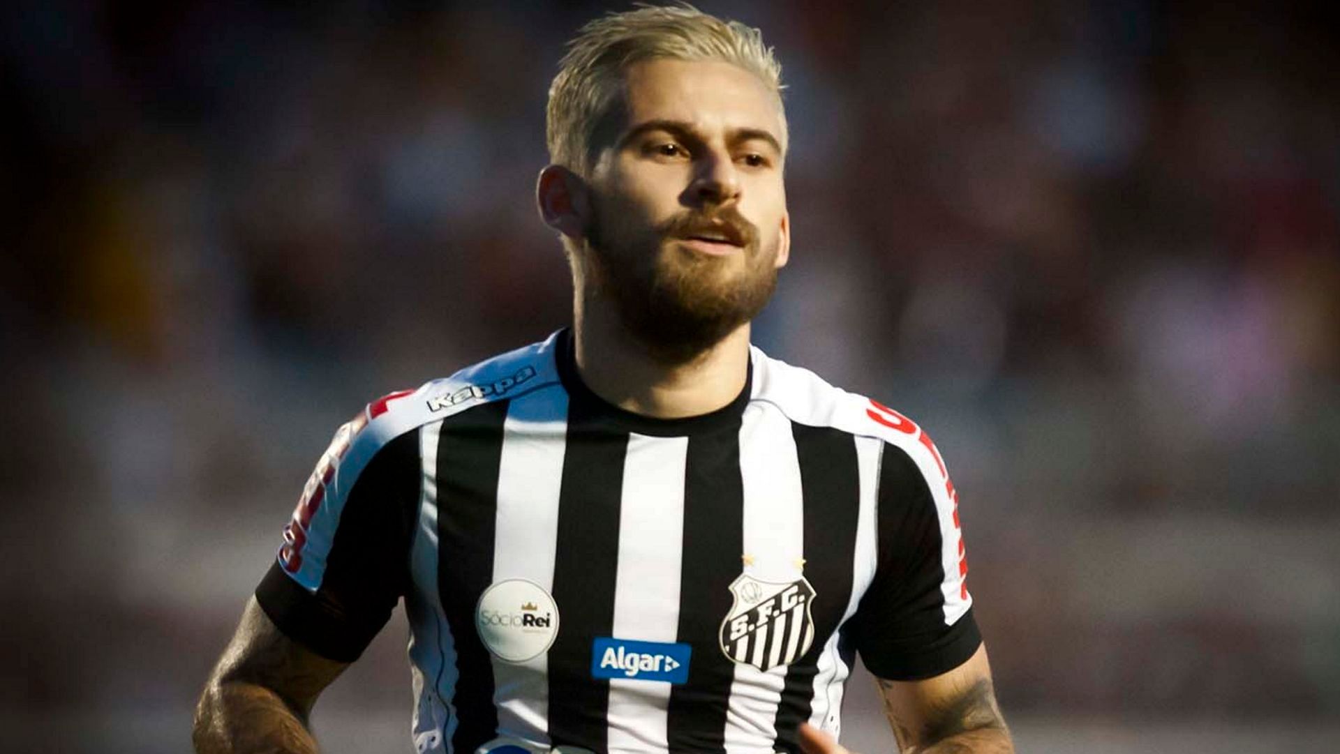 Lucas Lima Santos Ponte Preta Brasileirao Serie A 12102017