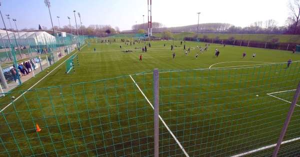 műfüves pálya szolnok