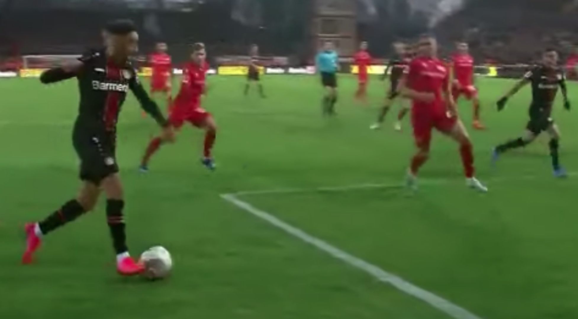 150220 Union Berlin Bayer Leverkusen Charles Aránguiz gol Bellarabi