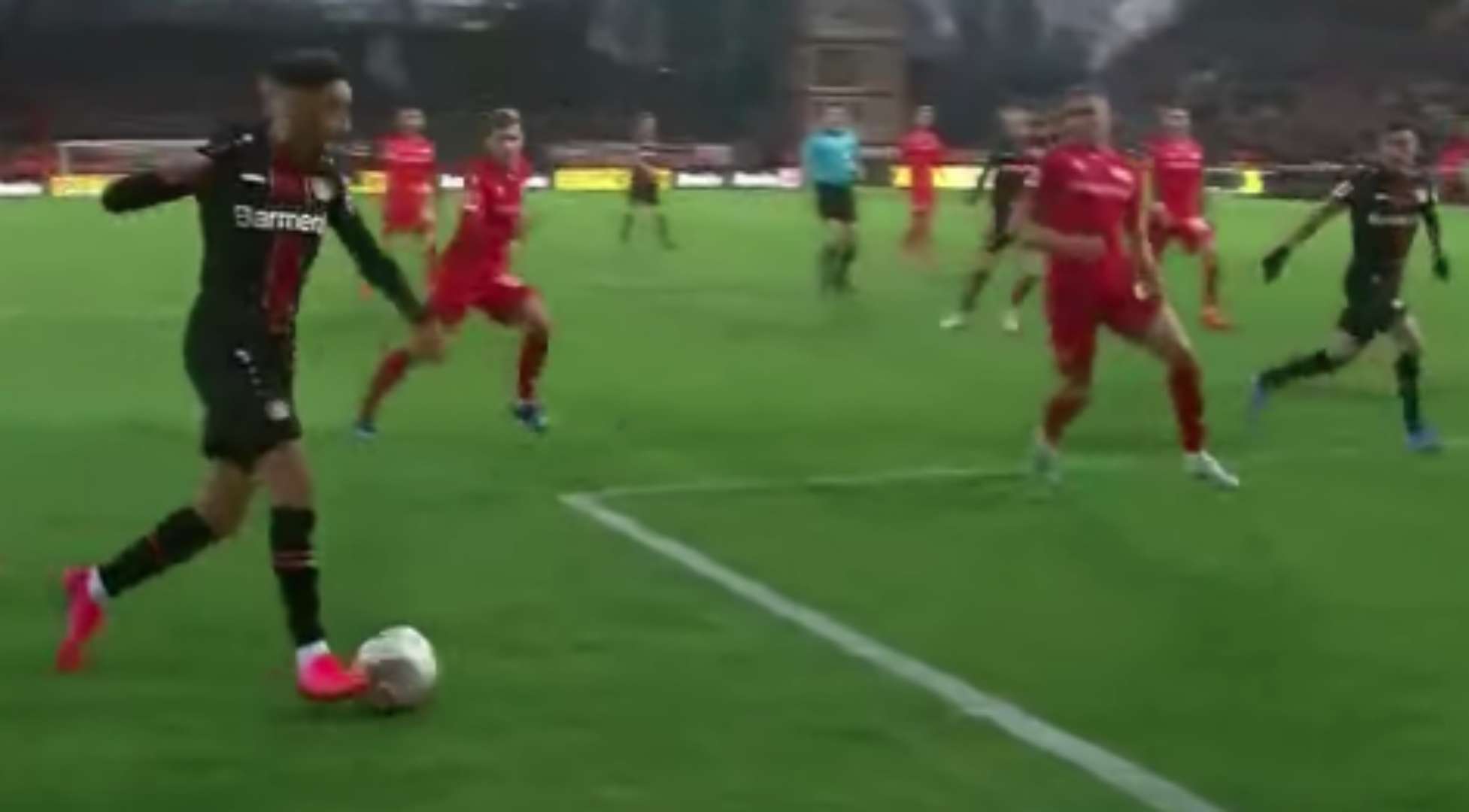 150220 Union Berlin Bayer Leverkusen Charles Aránguiz gol Bellarabi