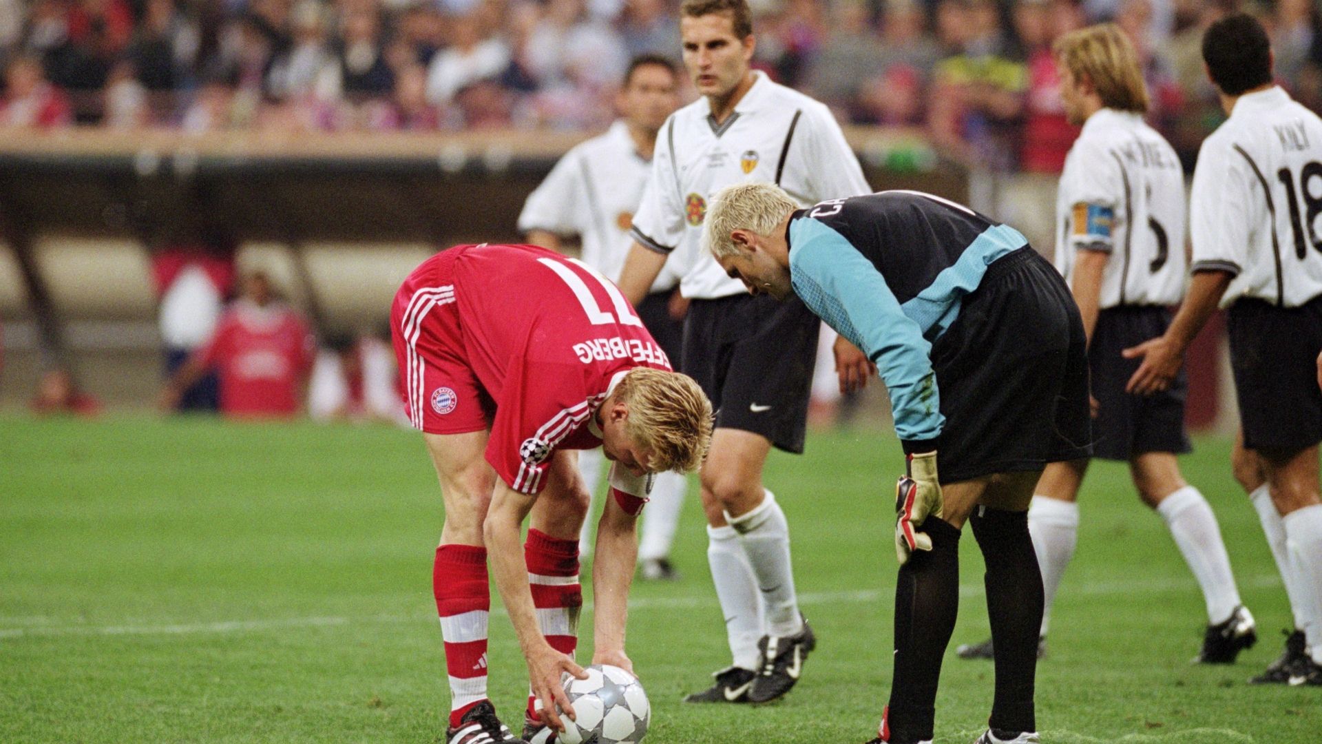 Canizares Valencia Bayern Munich Champions League 23052001