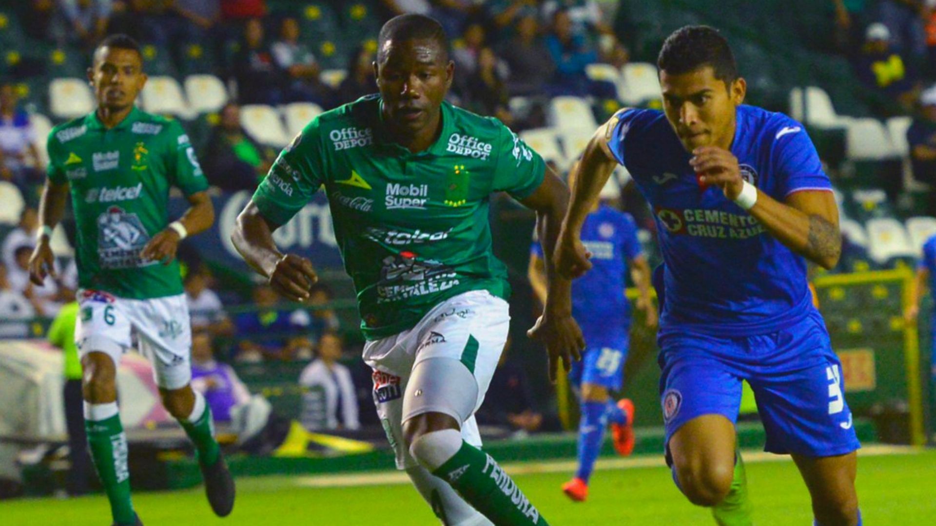 León Cruz Azul