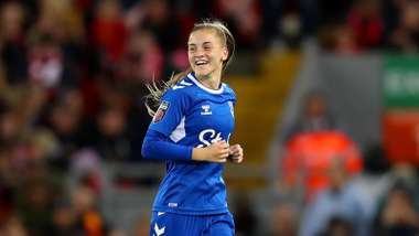 Jess Park Everton Women 2022-23