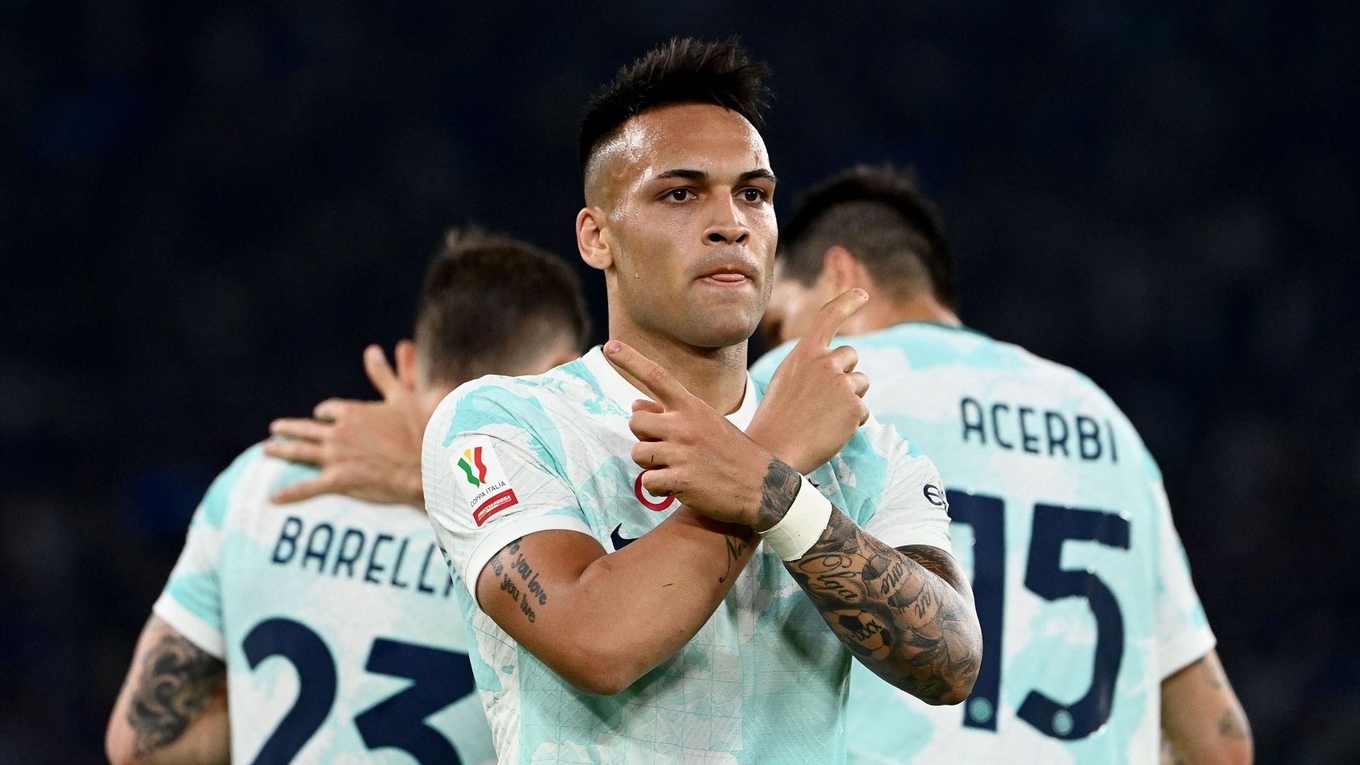 Lautaro Martinez esultanza Fiorentina Inter