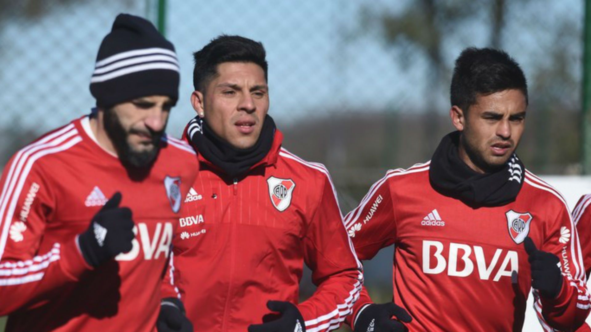 Javier Pinola Enzo Perez Gonzalo Pity Martinez entrenamiento