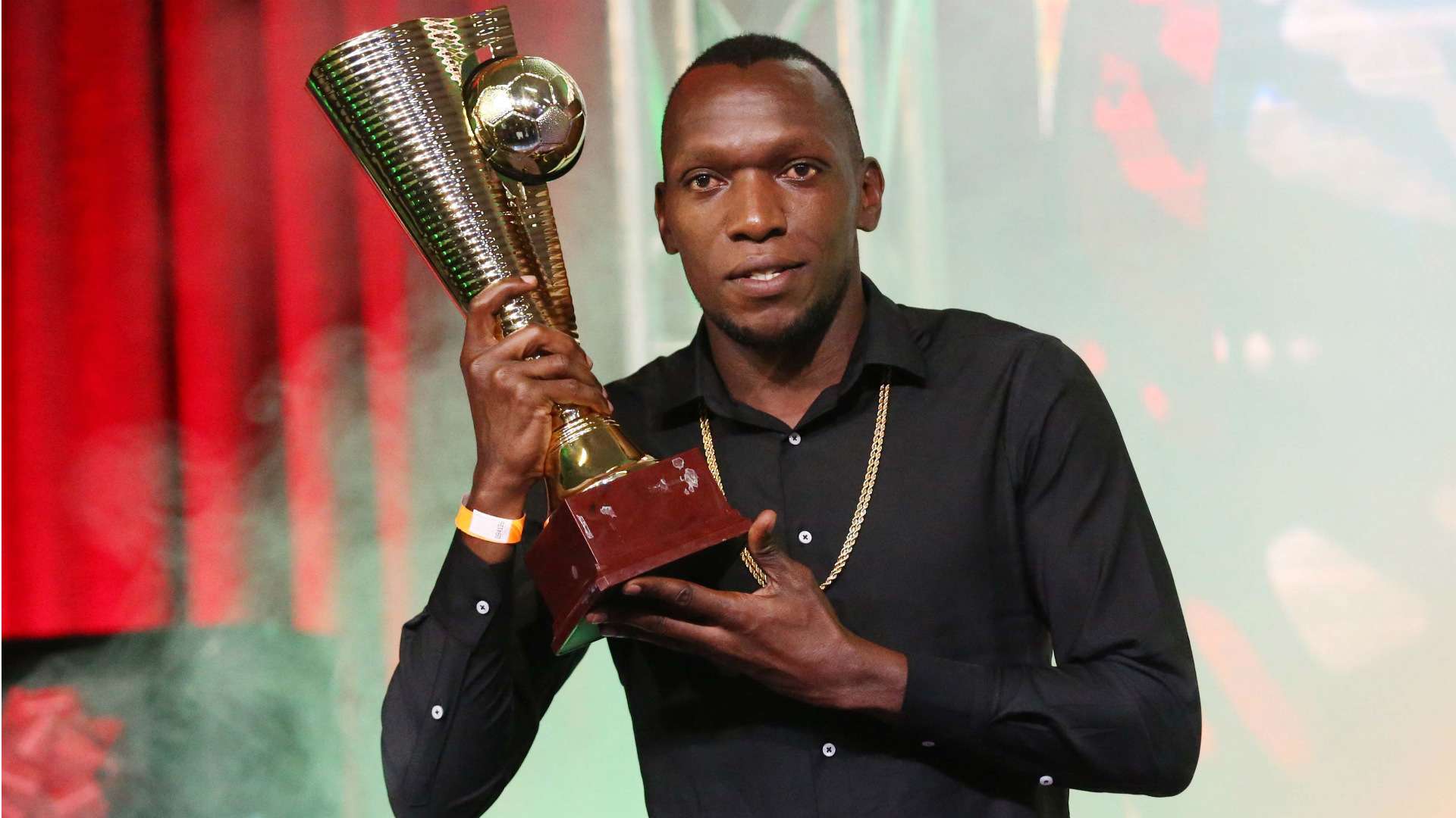 Gor Mahia midfielder Meddie Kagere with MVP trophy.