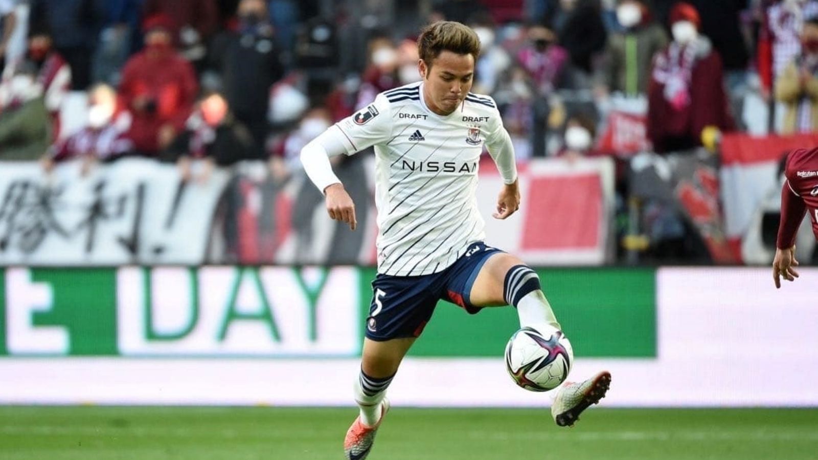 ธีราทร บุญมาทัน