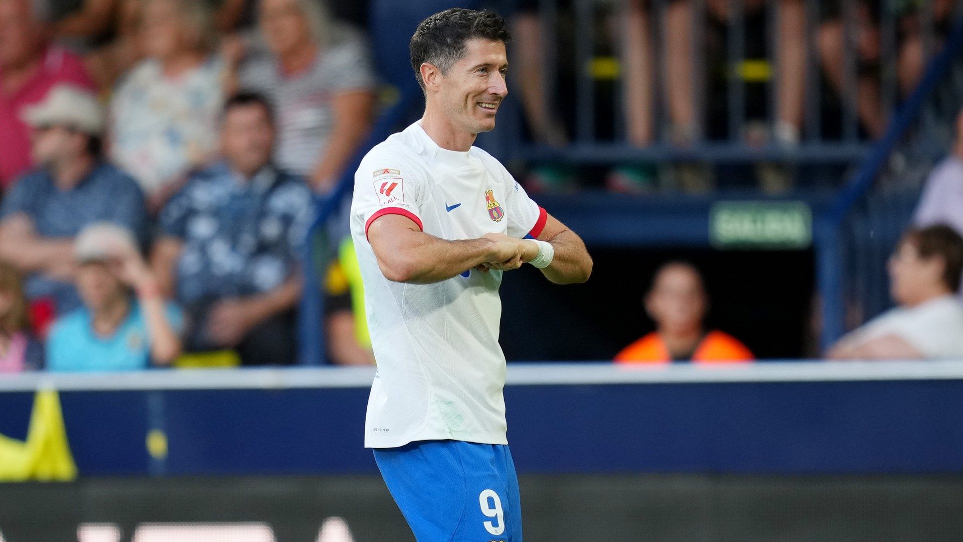 Robert Lewandowski Barcelona 2023-24