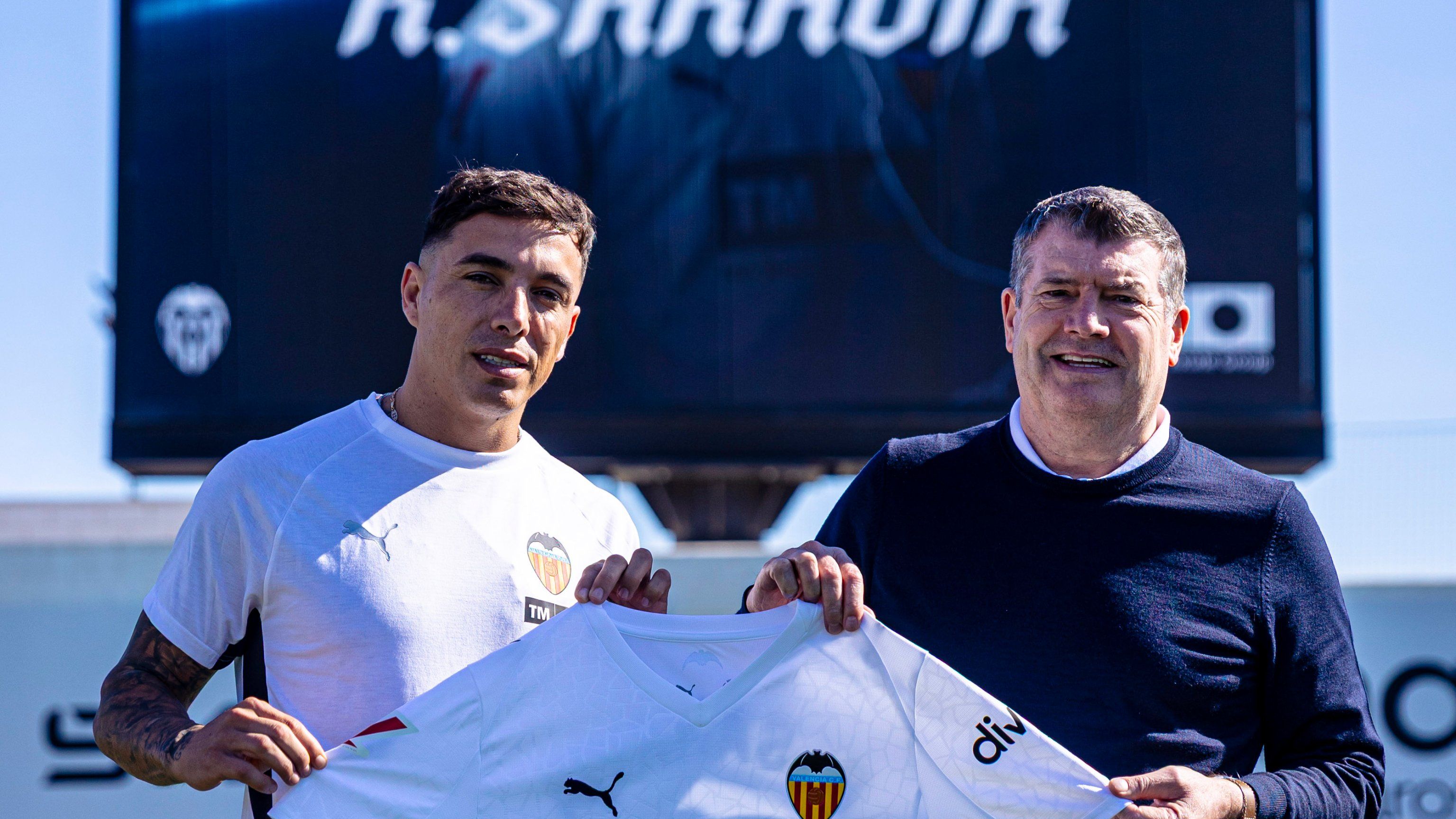 Renzo Saravia no Valencia