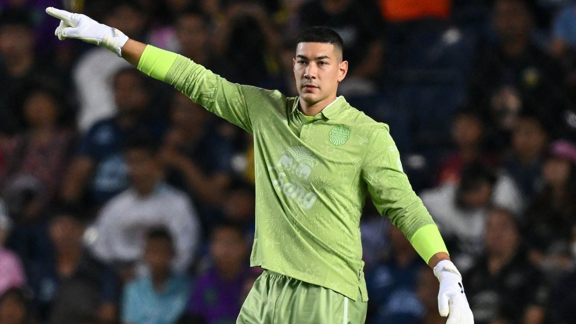 Neil Etheridge - Buriram United