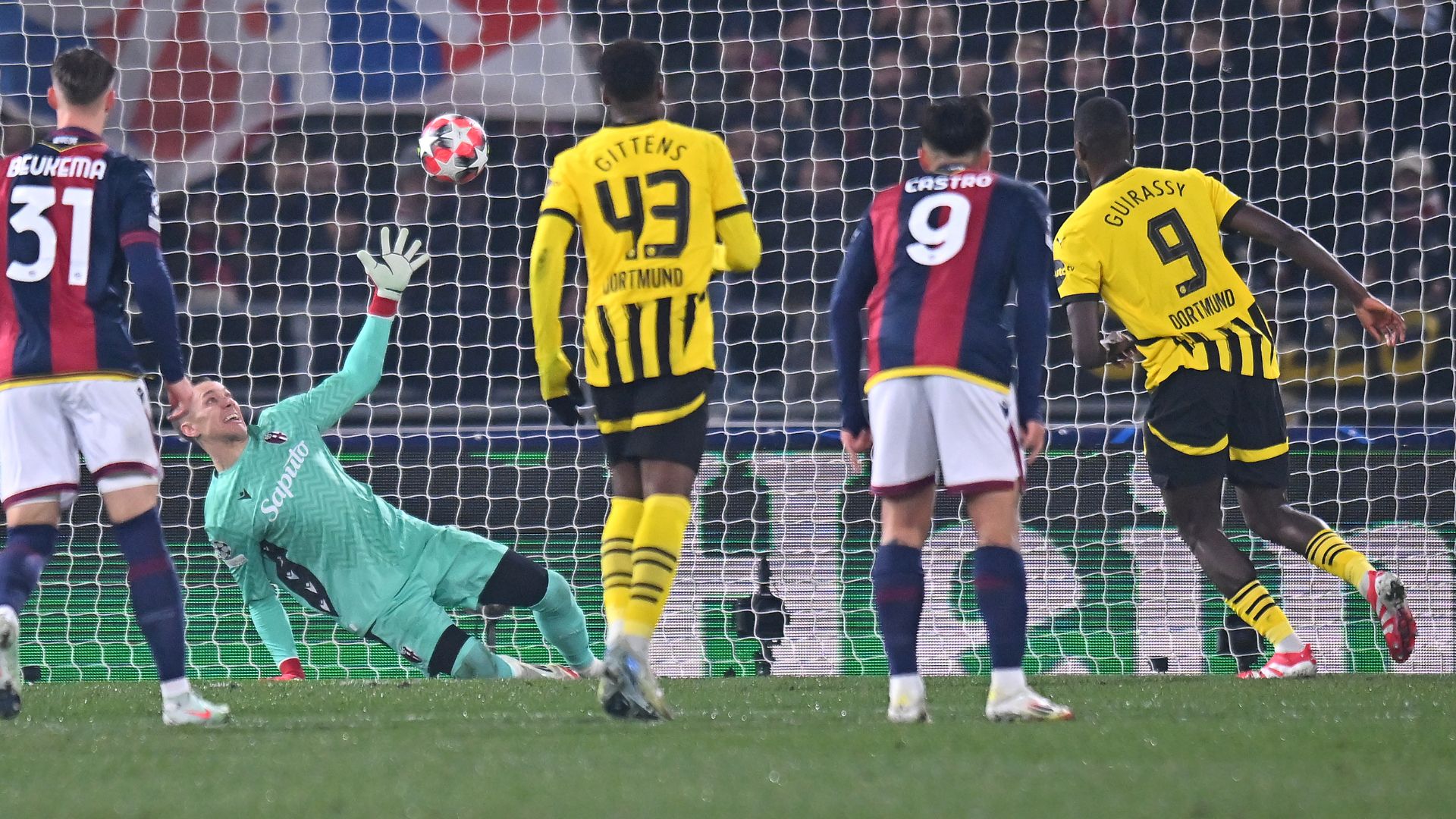 Guirassy Bologna Borussia Dortmund