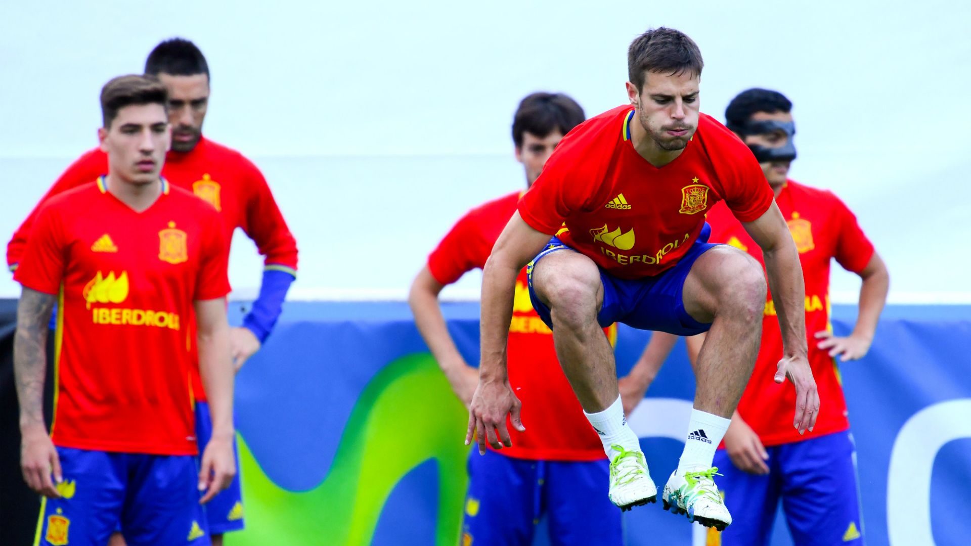 Cesar Azpilicueta Spain