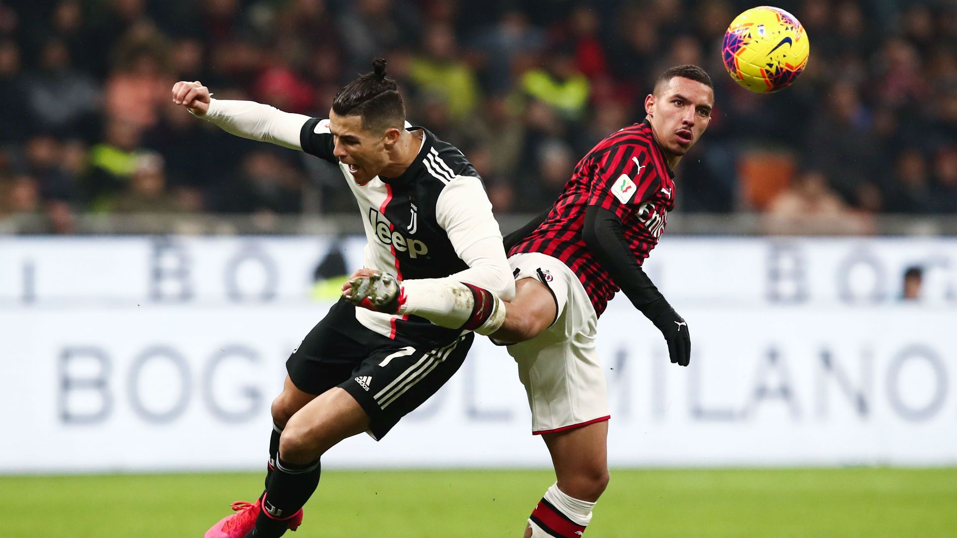 Ismael Bennacer Cristiano Ronaldo Milan Juventus