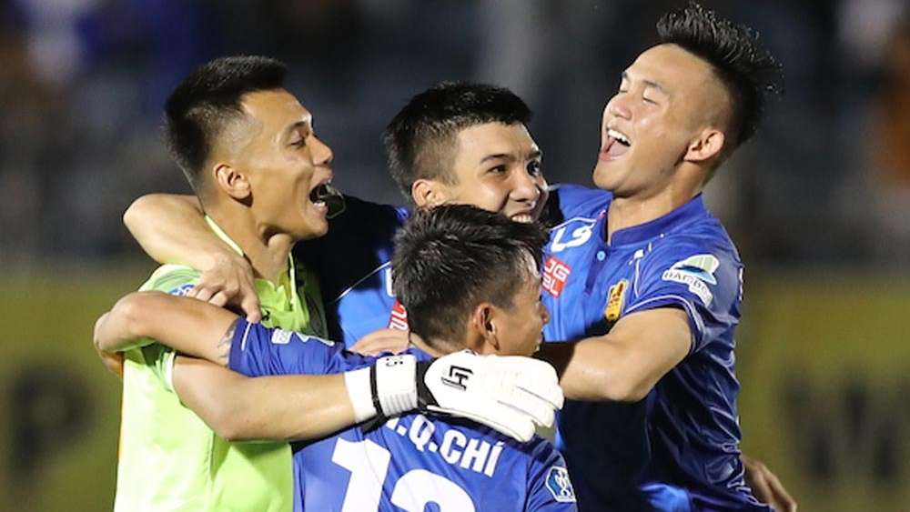 Pham Van Cuong - Dao Duy Khanh - Nguyen Hong Son Quang Nam V.League 2019