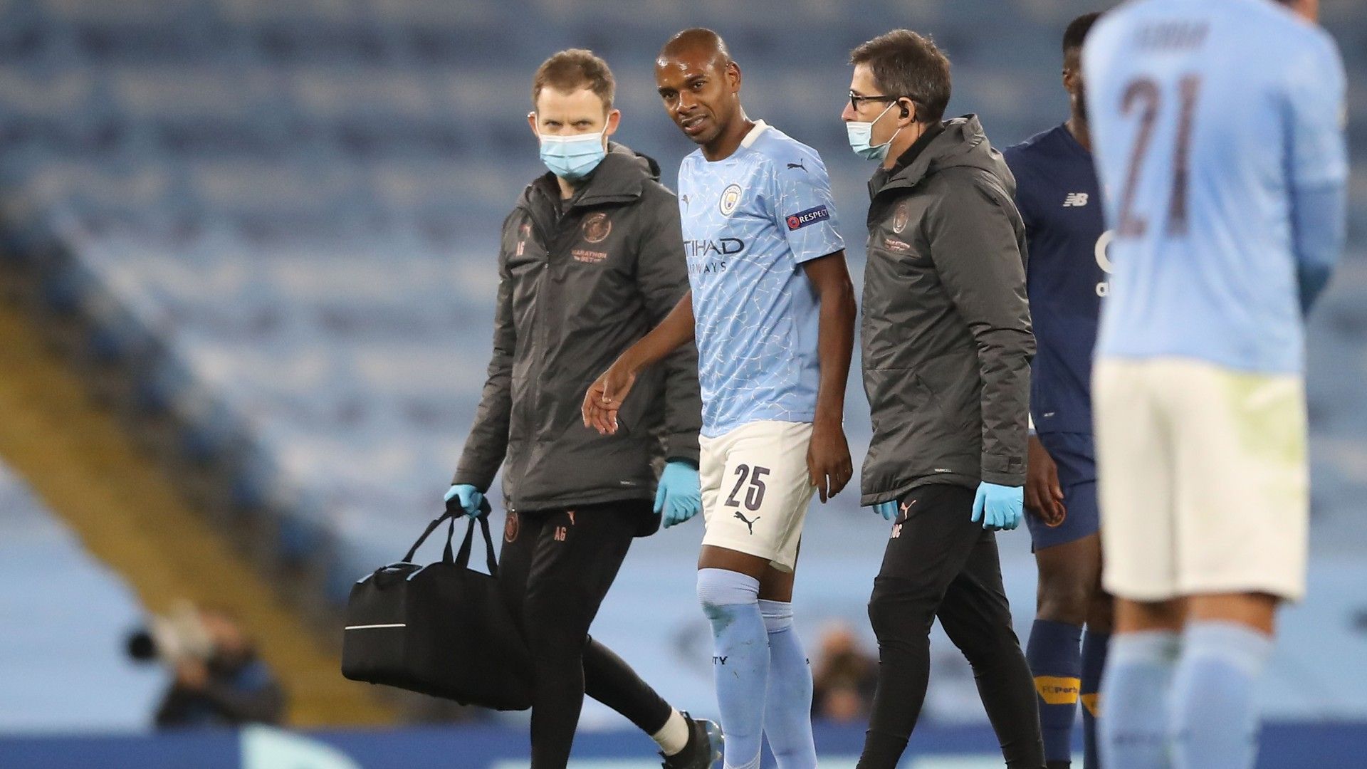 Fernandinho Manchester City Champions League 2020