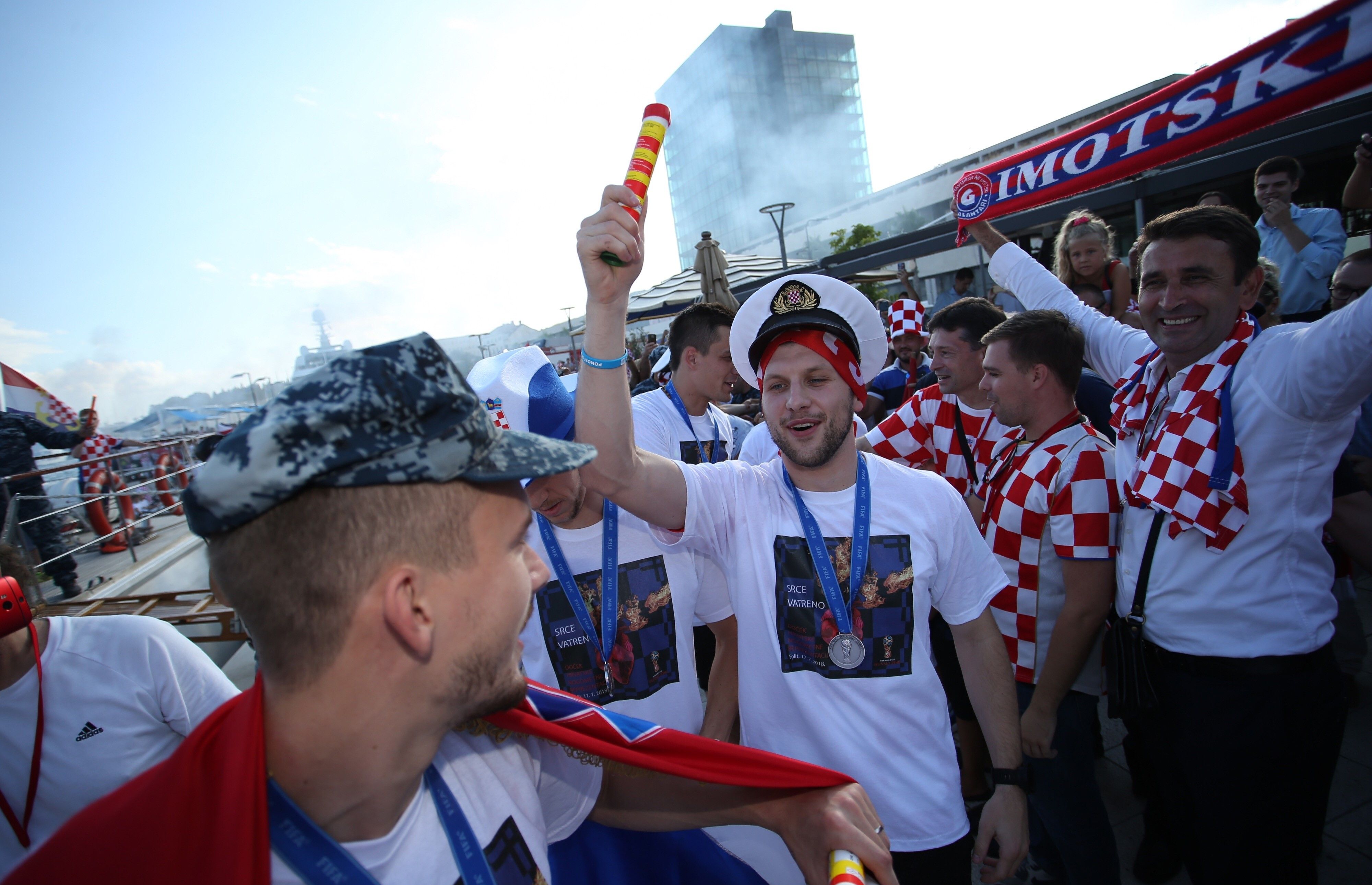 croatia - split - fans - welcome party - 17072018