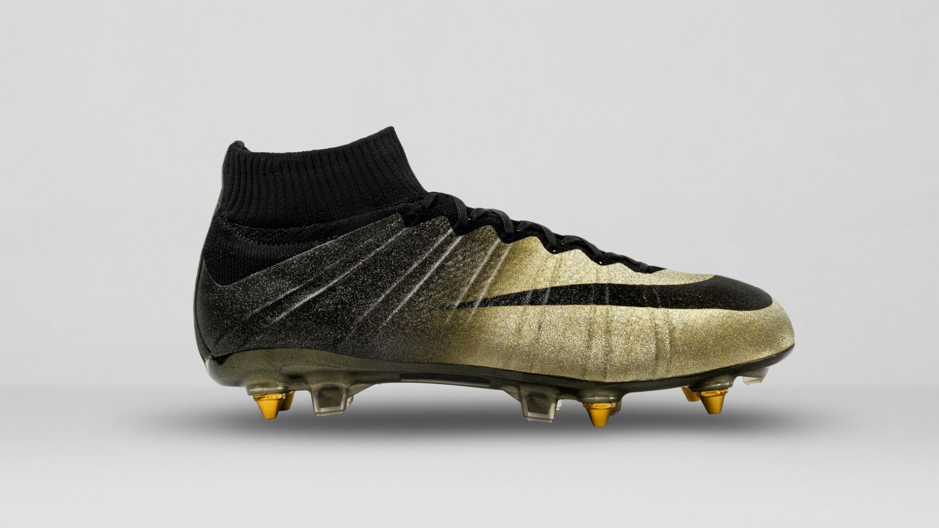 Cristiano Ronaldo Mercurial CR7 Rare Gold