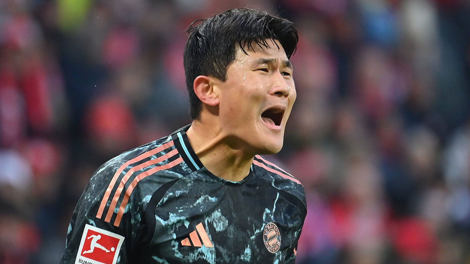 Zwei Klubs haben ihn schon kontaktiert! Min-Jae Kim vom FC Bayern München öffnet offenbar die Tür für einen Abgang im Sommer