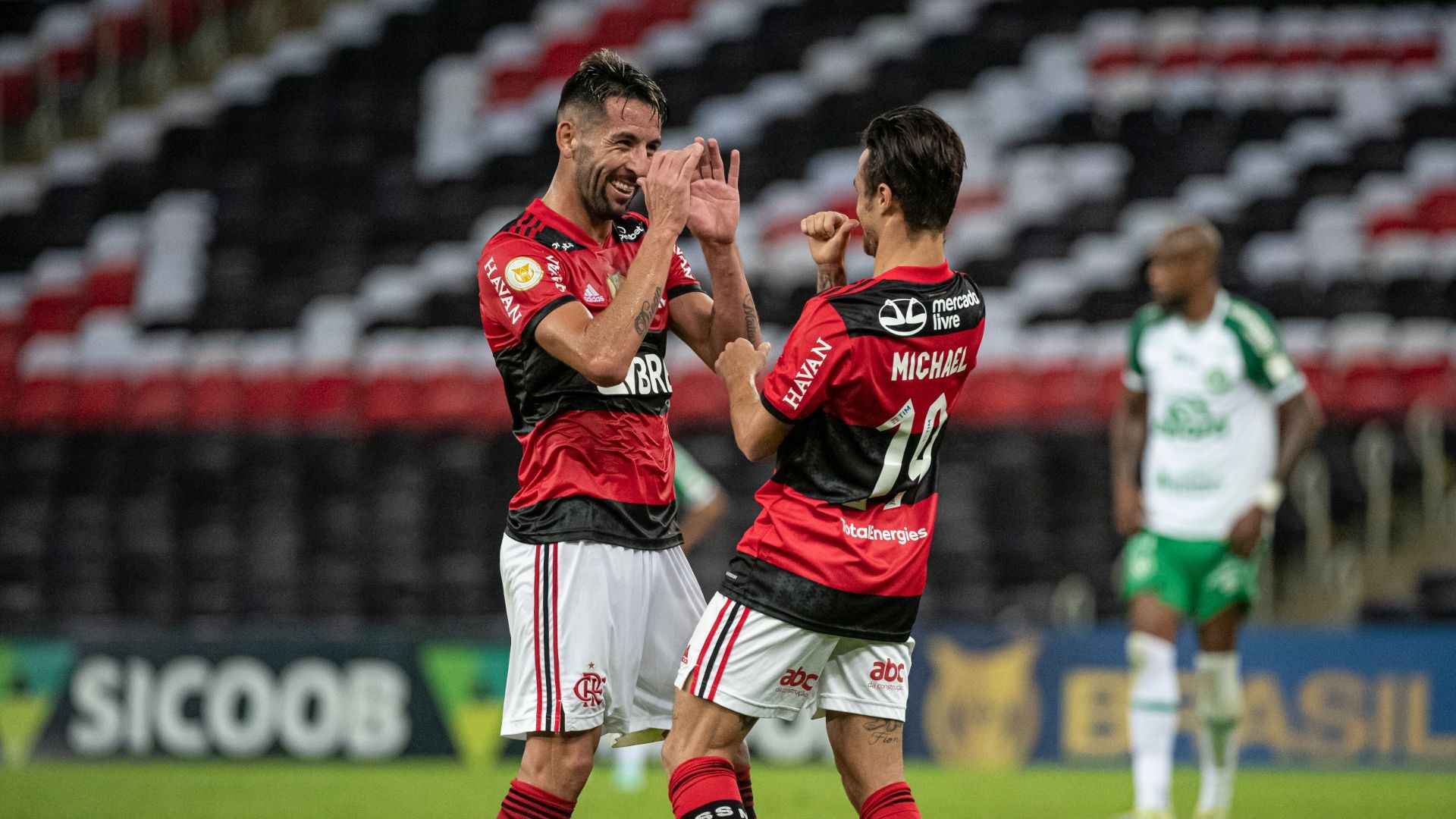 Isla e Michael em Flamengo x Chapecoense, Brasileirão 11072021