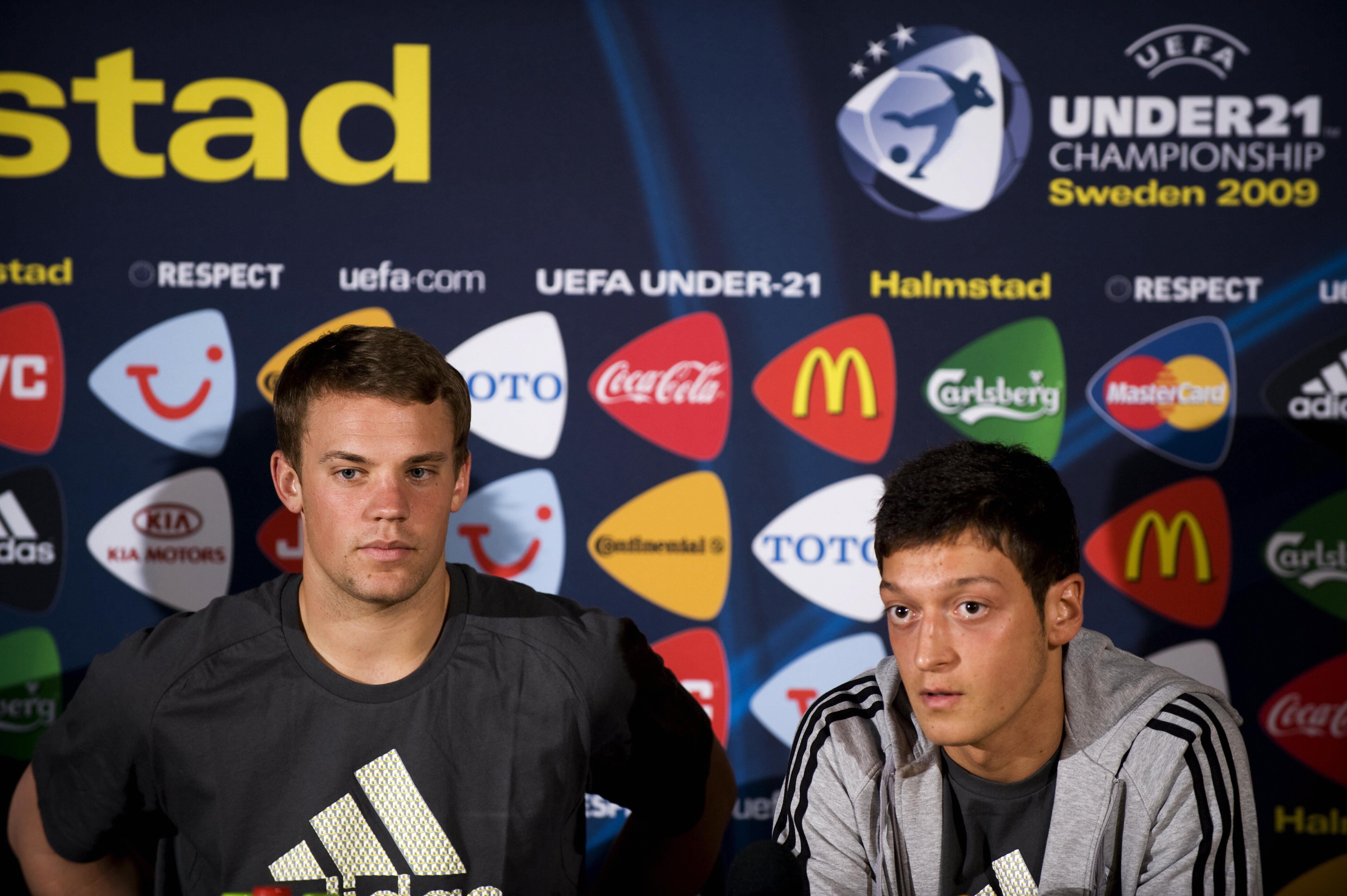 Manuel Neuer & Mesut Ozil
