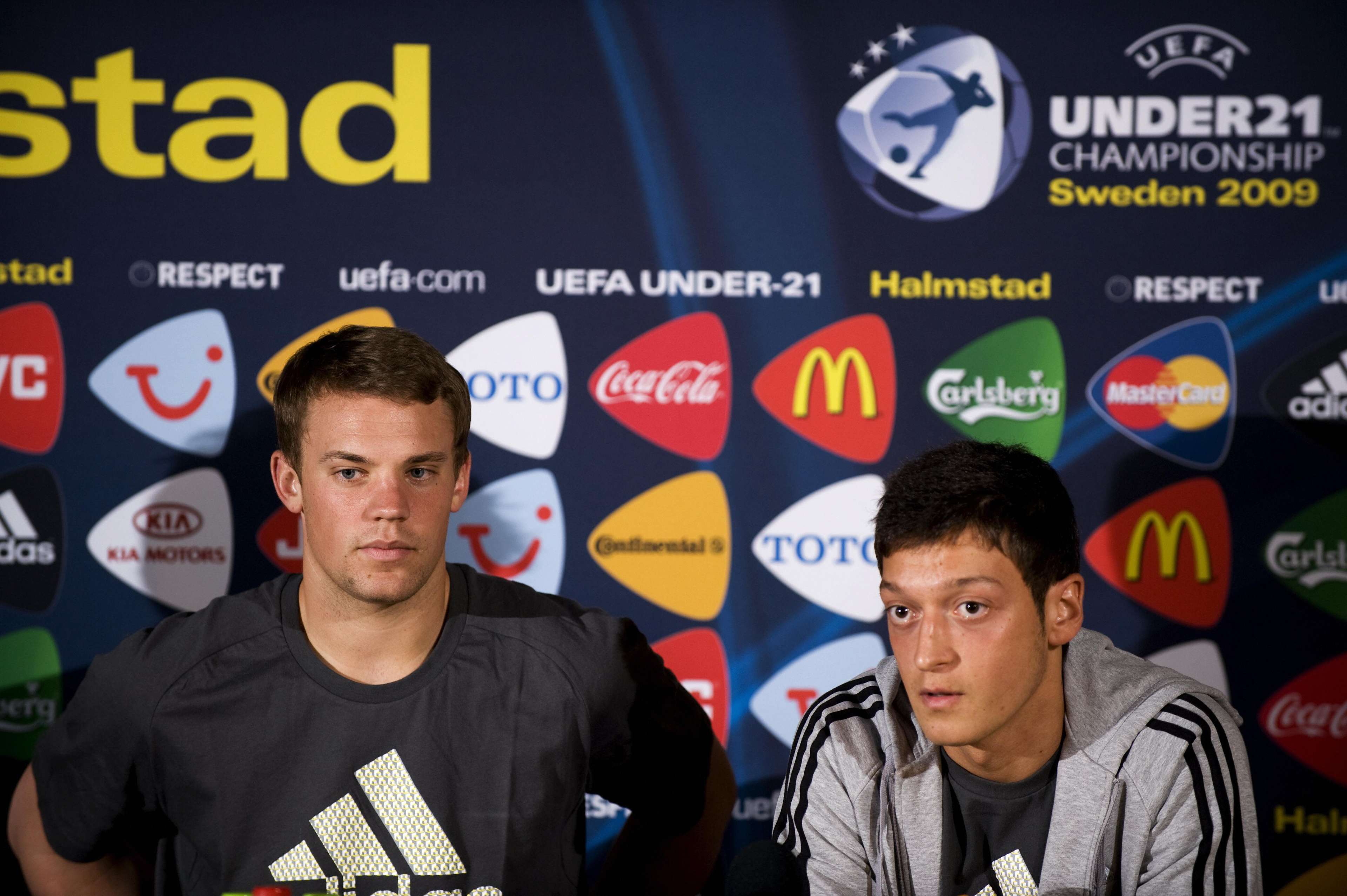 Manuel Neuer & Mesut Ozil